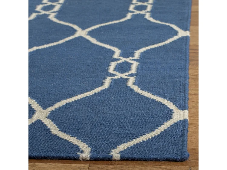 Tapis Bleu Marine 91 X 152 cm - Shena