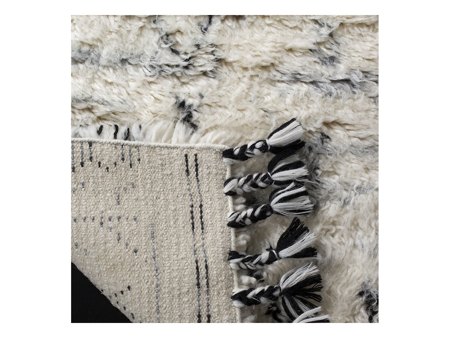 Tapis Neutre/Noir 160 X 229 cm - Estel