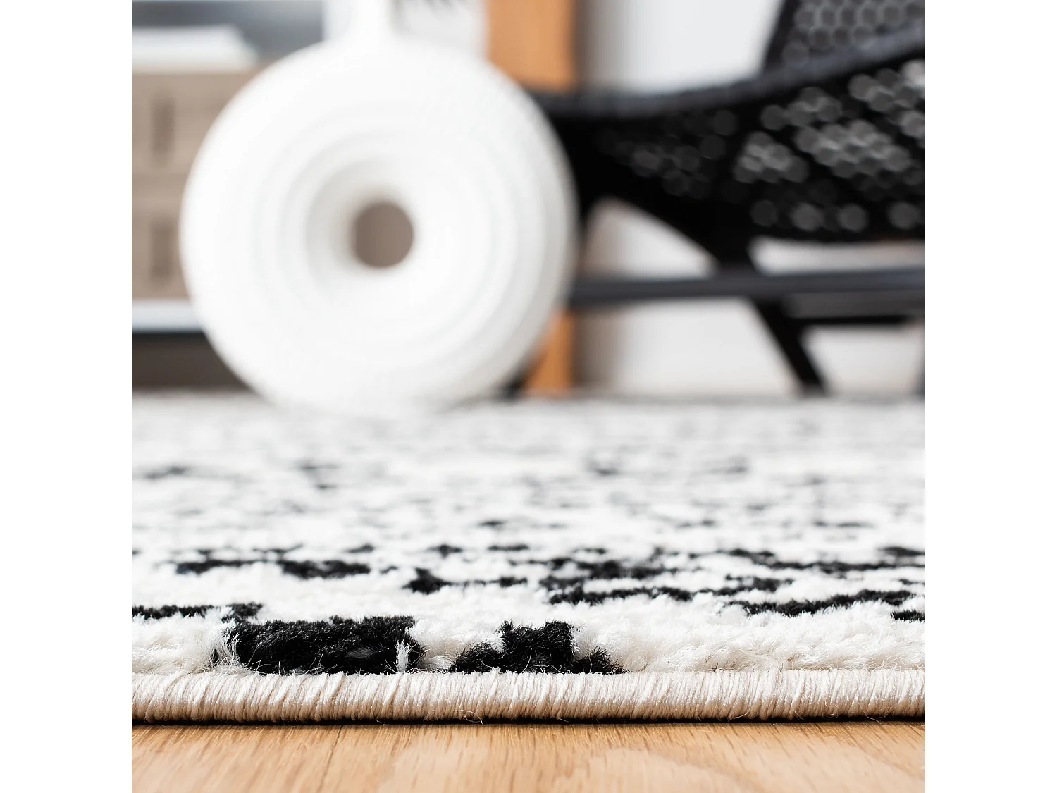 Tapis Neutre/Noir 122 X 183 cm - Hope