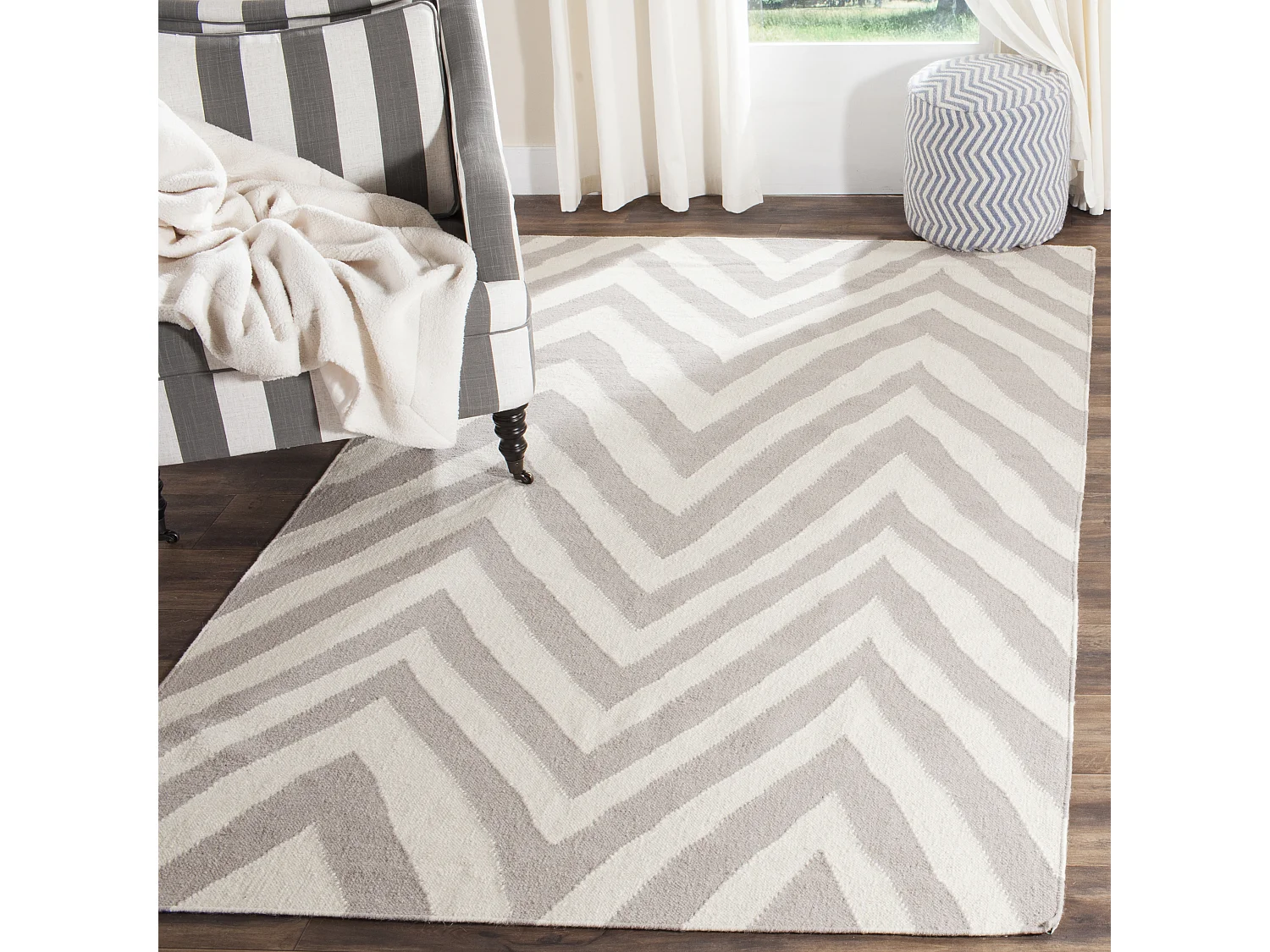 Tapis Gris/Neutre 152 X 244 cm - Serena