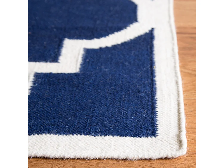 Tapis Bleu Marine/Neutre 152 X 244 cm - Nadia