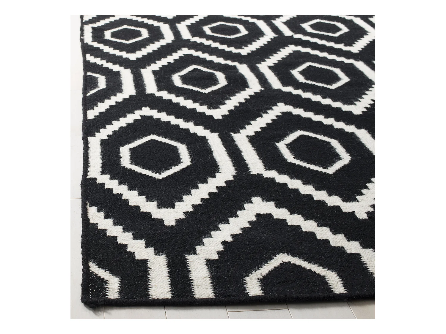 Tapis Noir/Neutre 122 X 183 cm - Casablanca