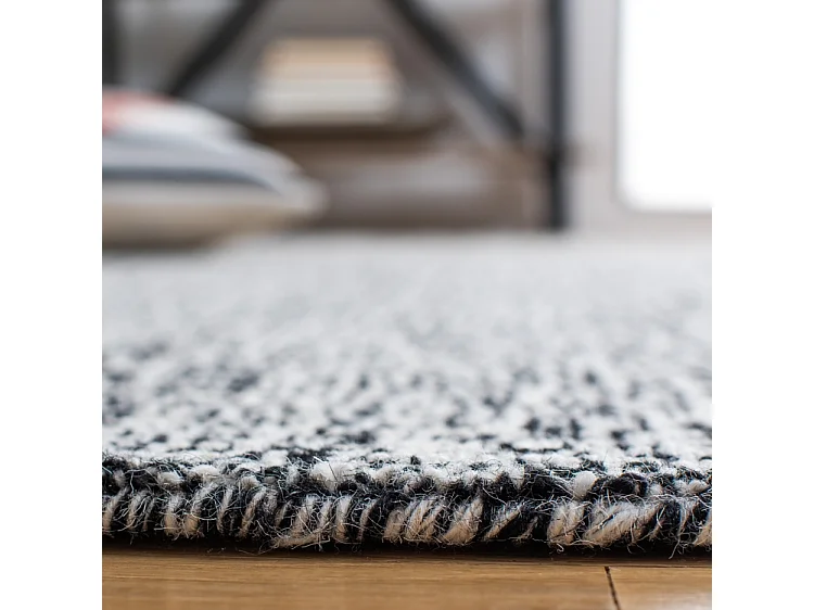 Tapis Noir/Ivoire 69 X 122 cm - Damaris