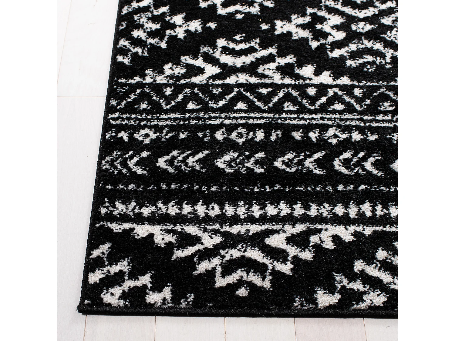 Tapis Noir/Neutre 122 X 183 cm - Hope