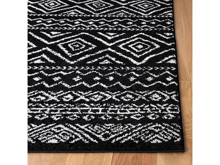 Tapis Noir/Neutre 91 X 152 cm - Makayla