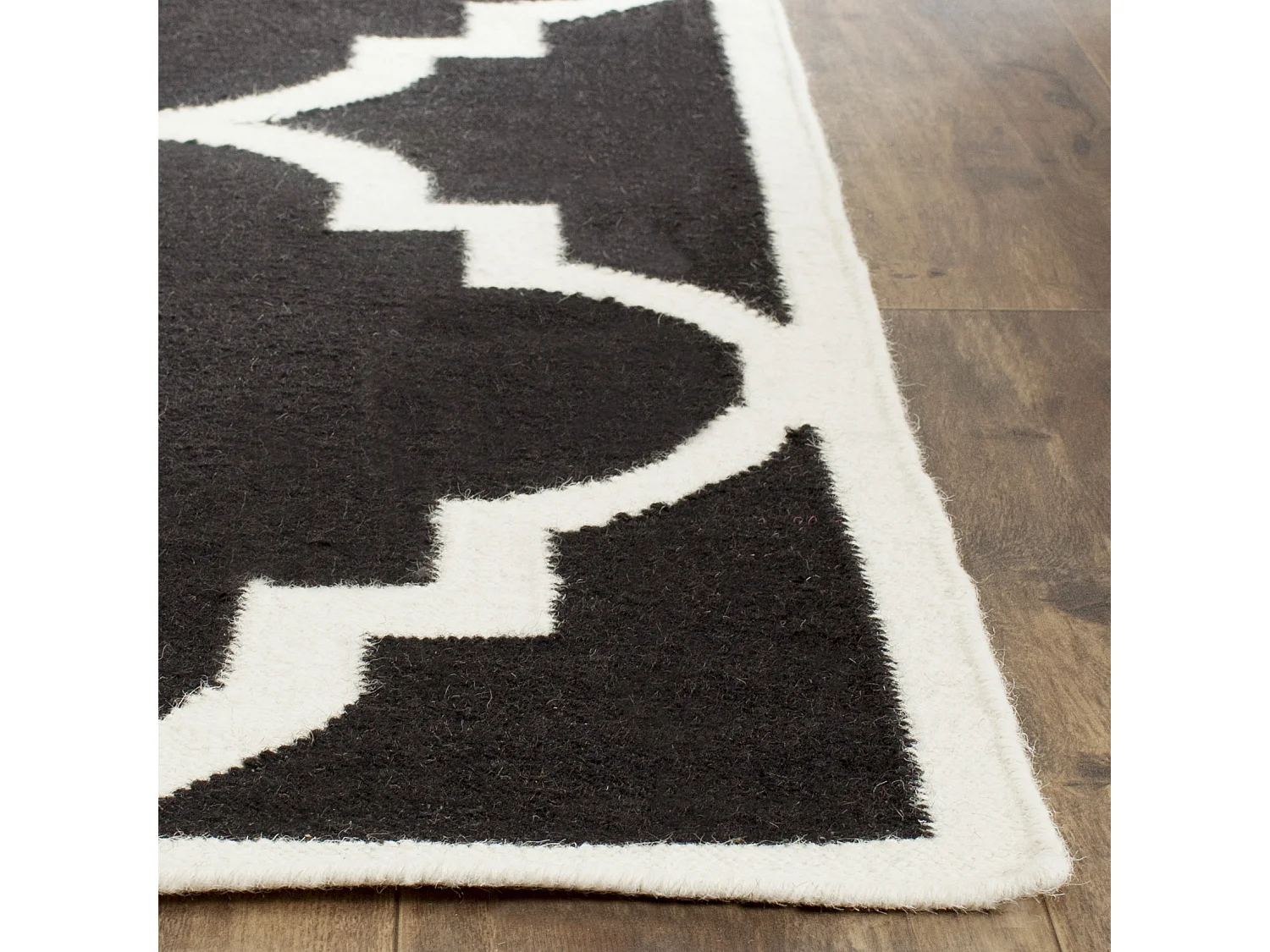 Tapis Noir/Neutre 122 X 183 cm - Nadia