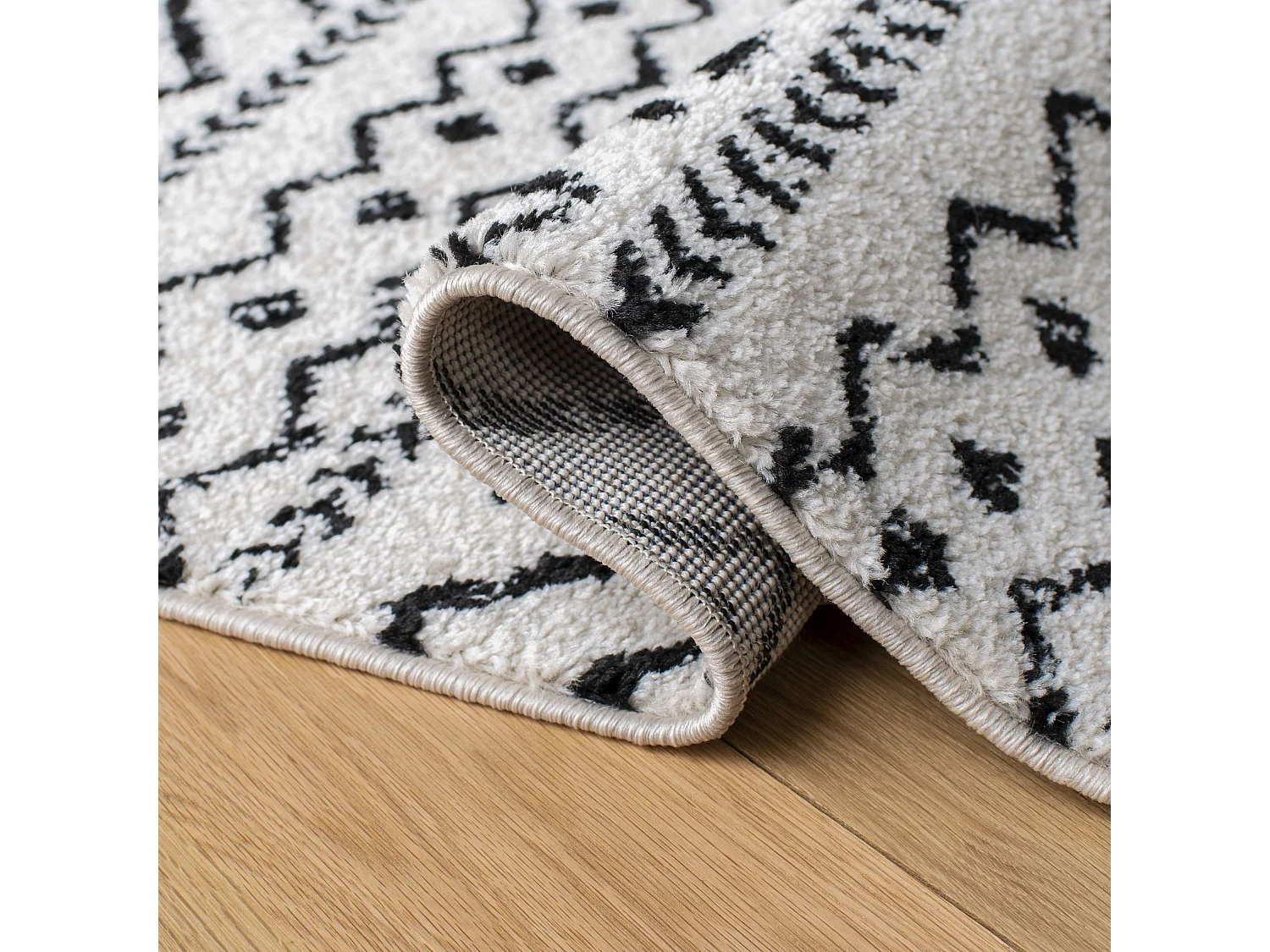 Tapis Neutre/Noir 183 X 274 cm - Makayla