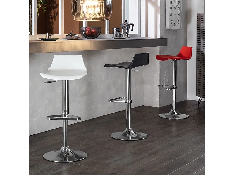 Set di 2 sgabelli alti neri "Henri" in polipropilene con elevazione a gas e poggiapiedi cm 41x39 72h