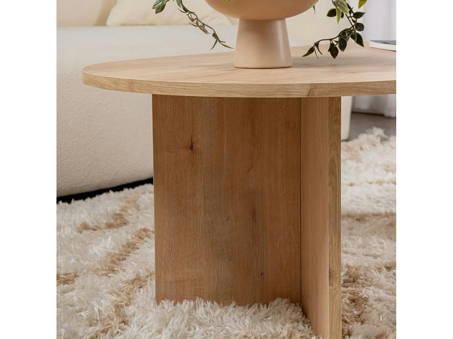 Table basse ovale effet chêne clair - pieds en V MARFA