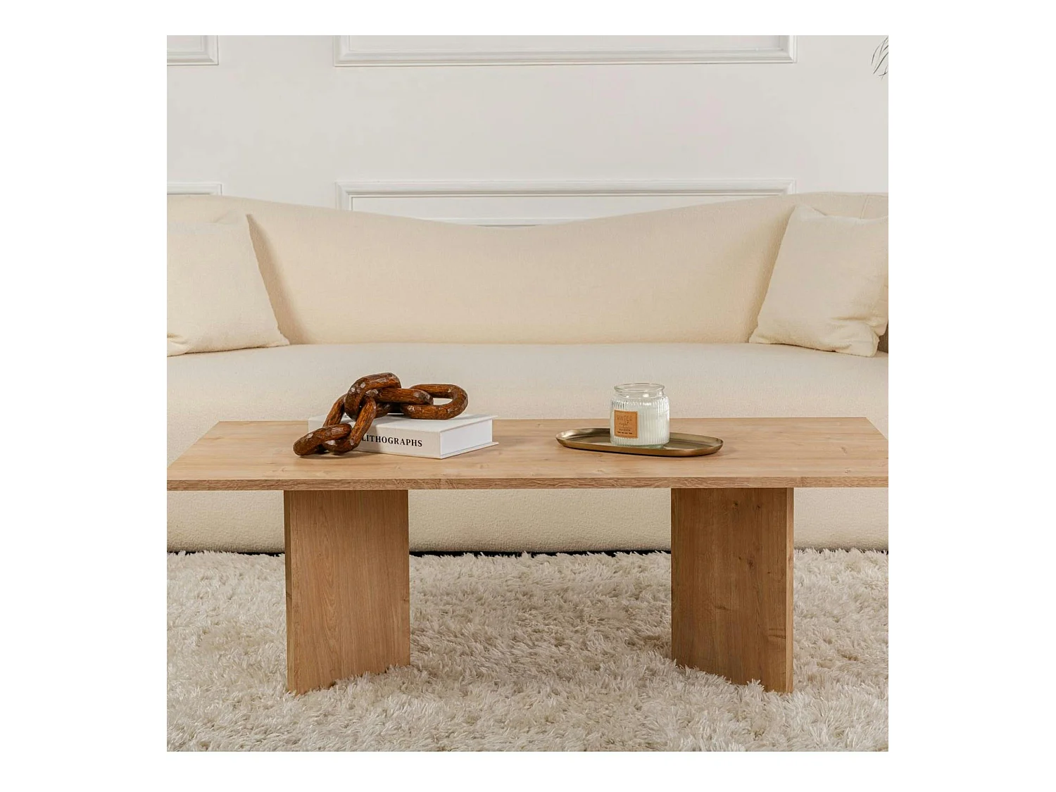 Table basse moderne effet chêne clair - pieds en V MARFA