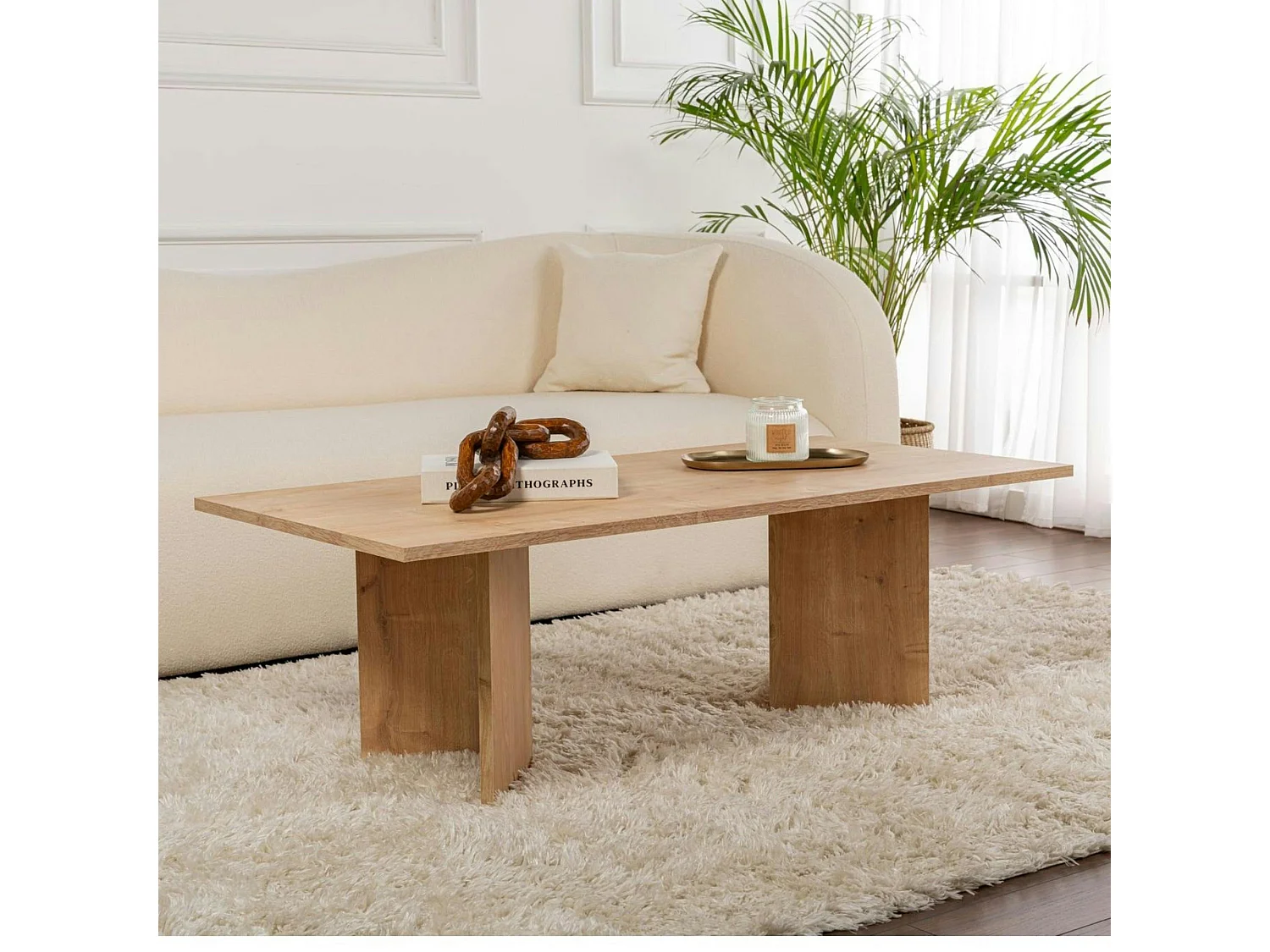 Table basse moderne effet chêne clair - pieds en V MARFA