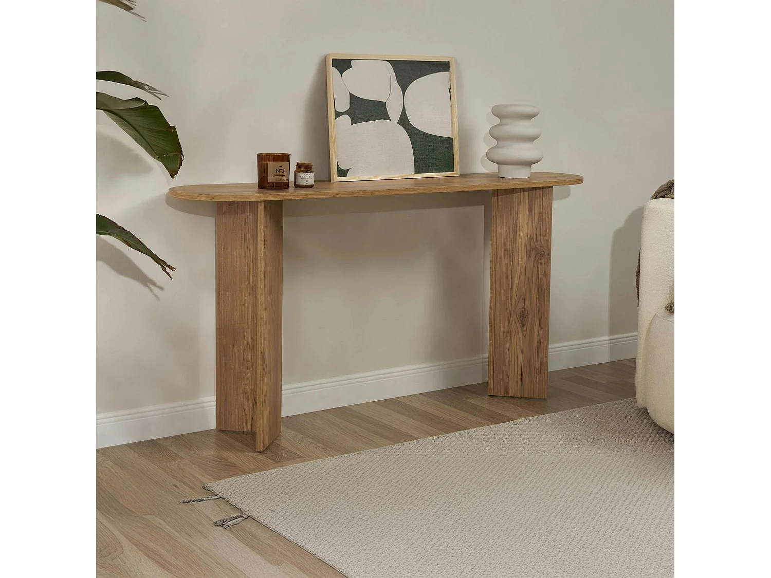 Console de salon ovale effet chêne - pieds en V MARFA