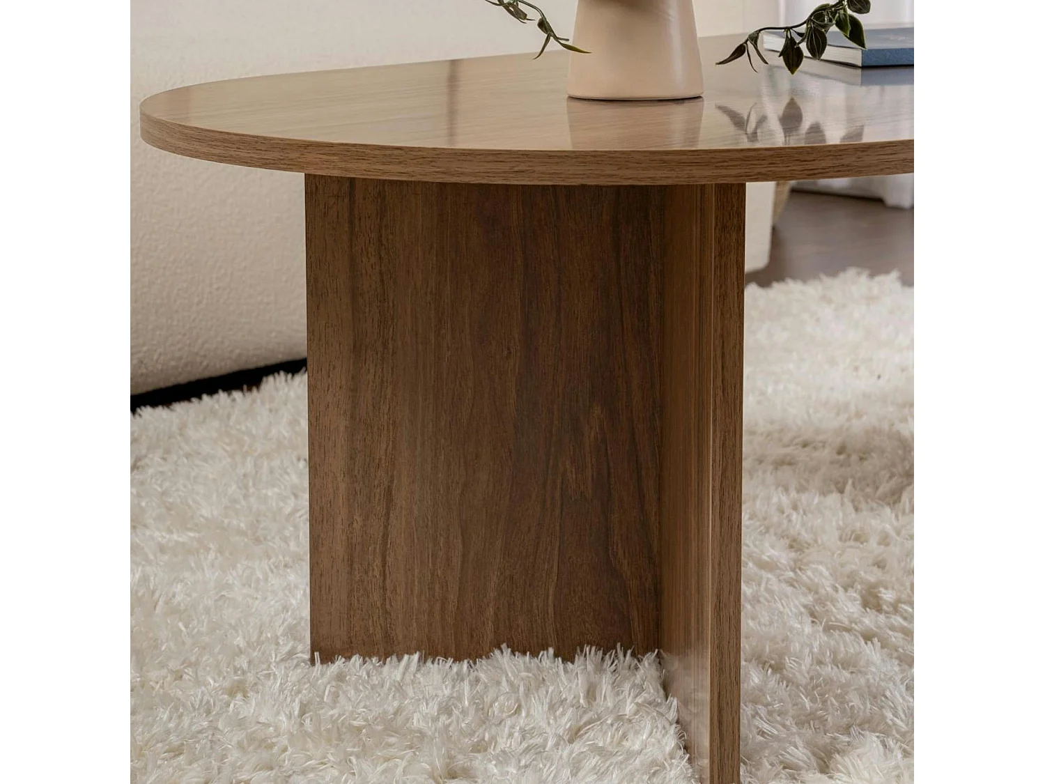 Table basse ovale effet bois de noyer - pieds en V MARFA