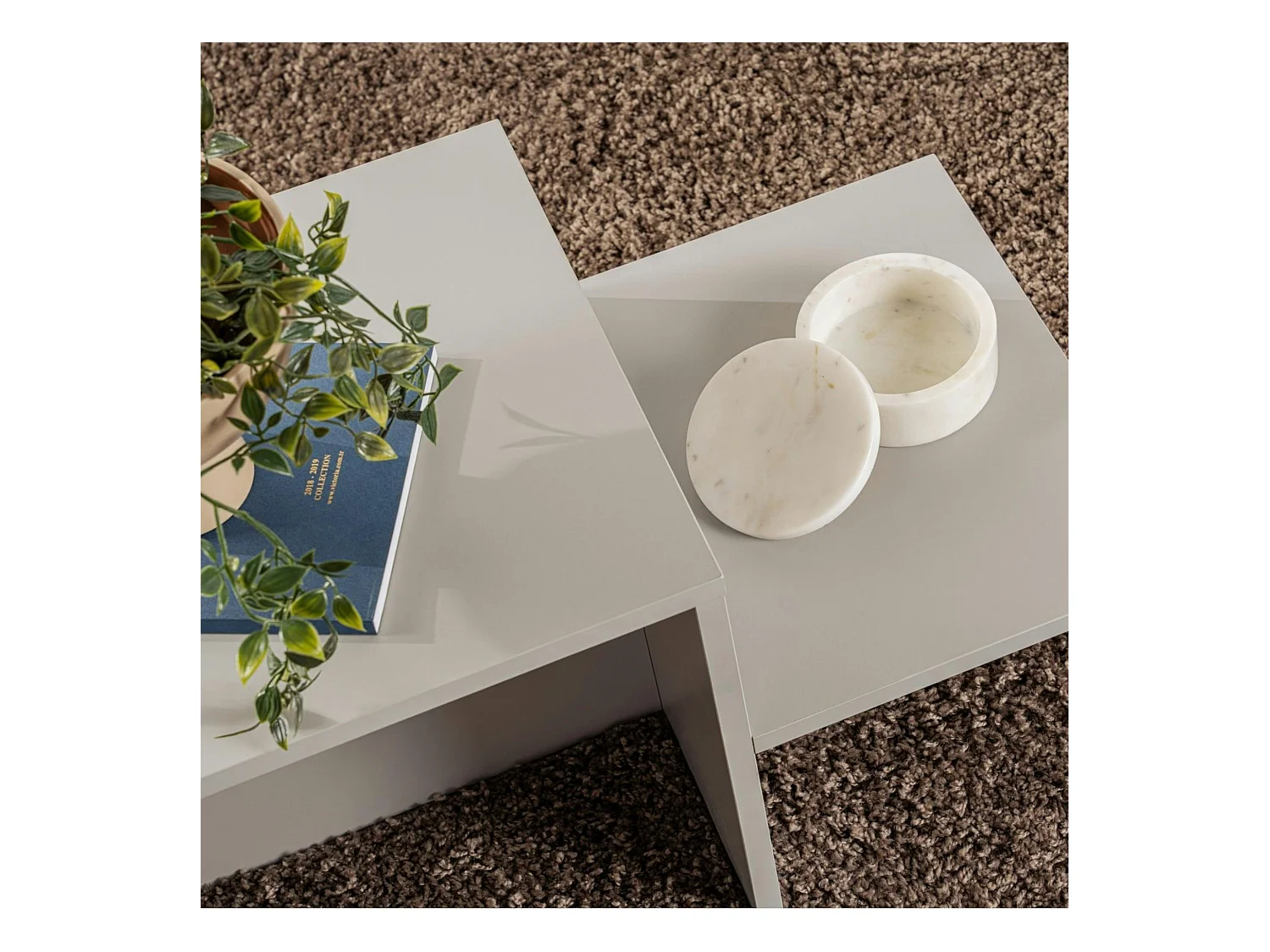 Table basse moderne grise - effet laqué, 2 niveaux MARFA