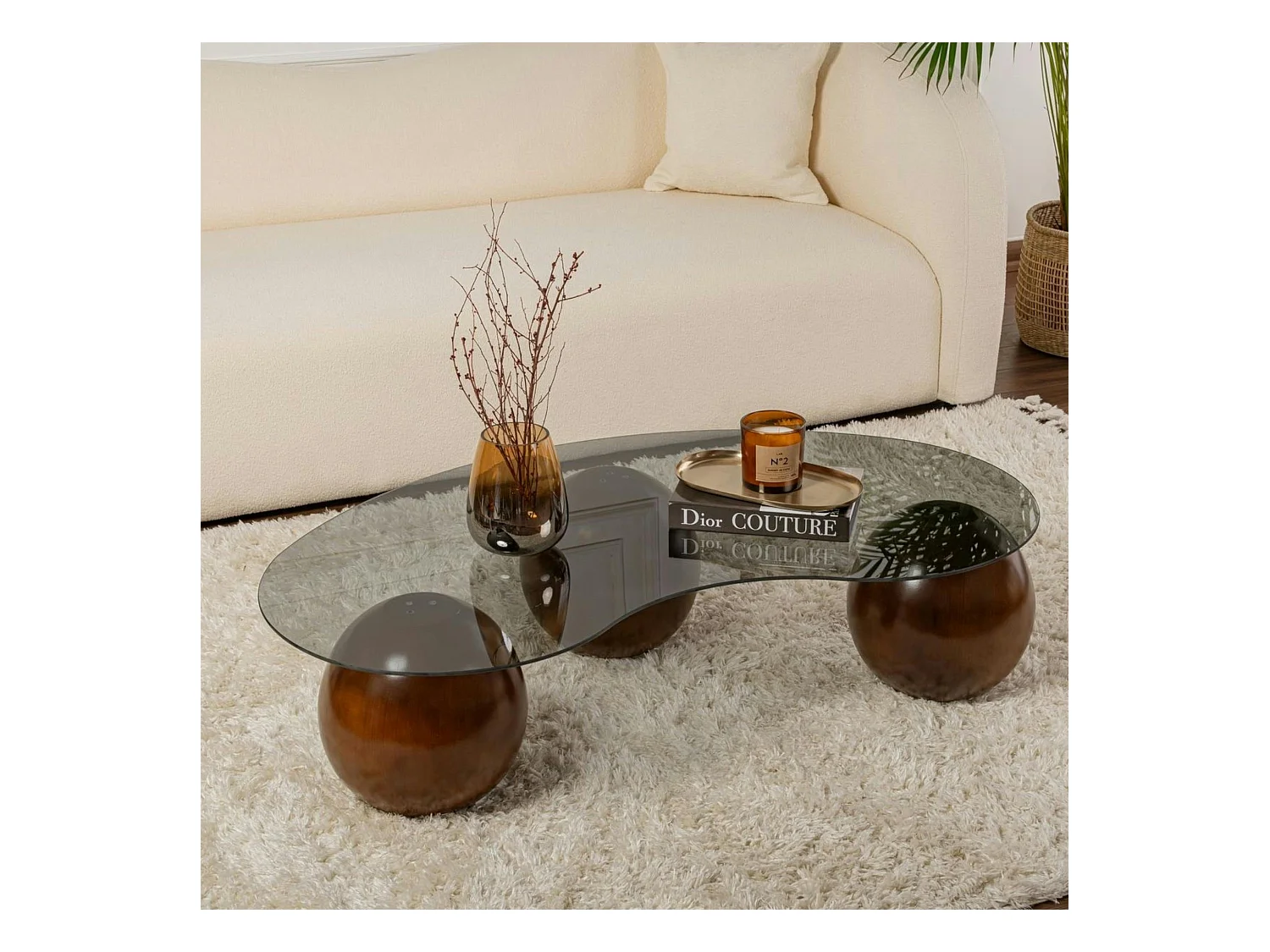 Table basse verre fumé design – 3 pieds boules marrons KOCHI