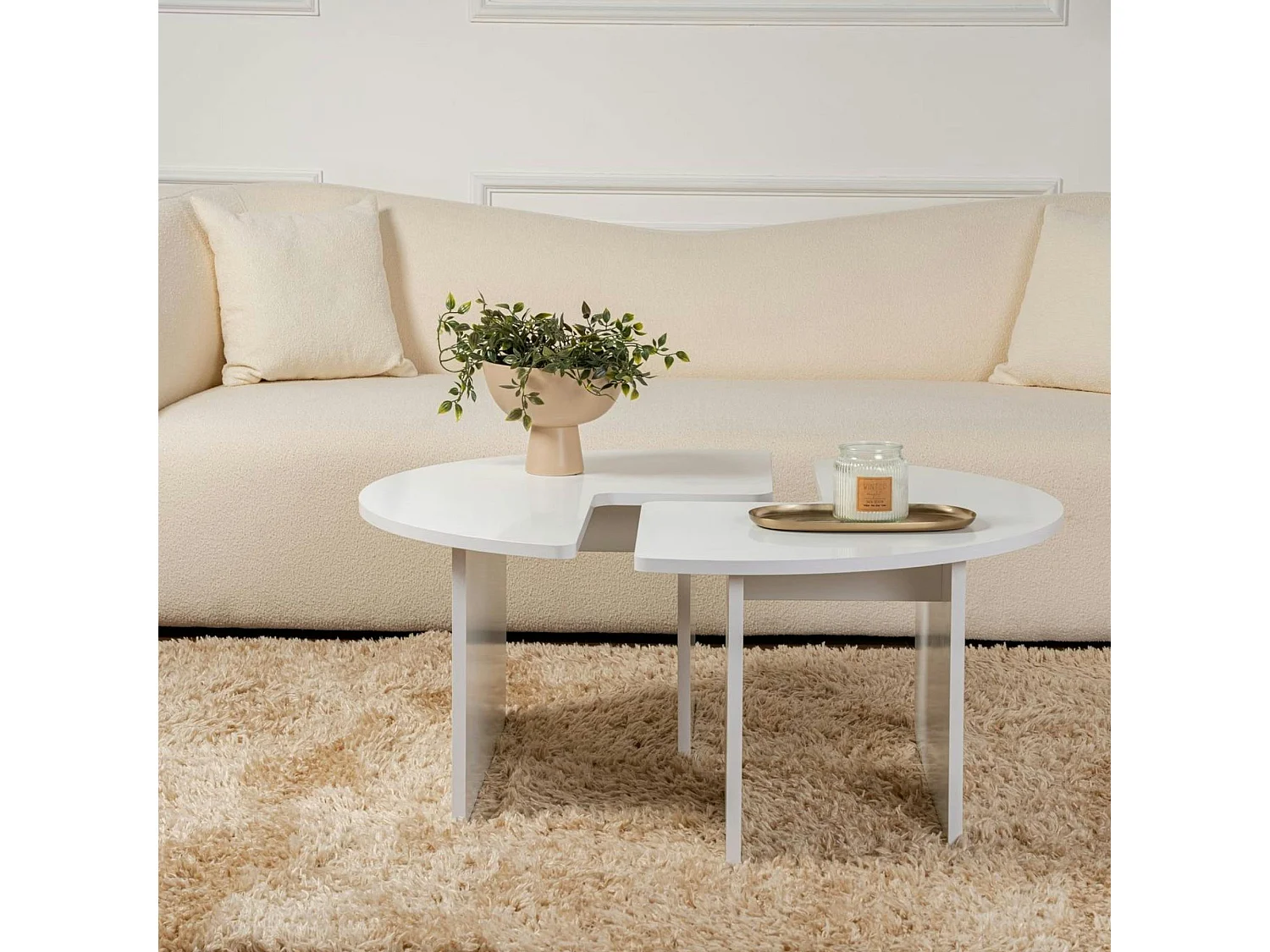 Table basse ronde blanche effet laque - design puzzle MARFA