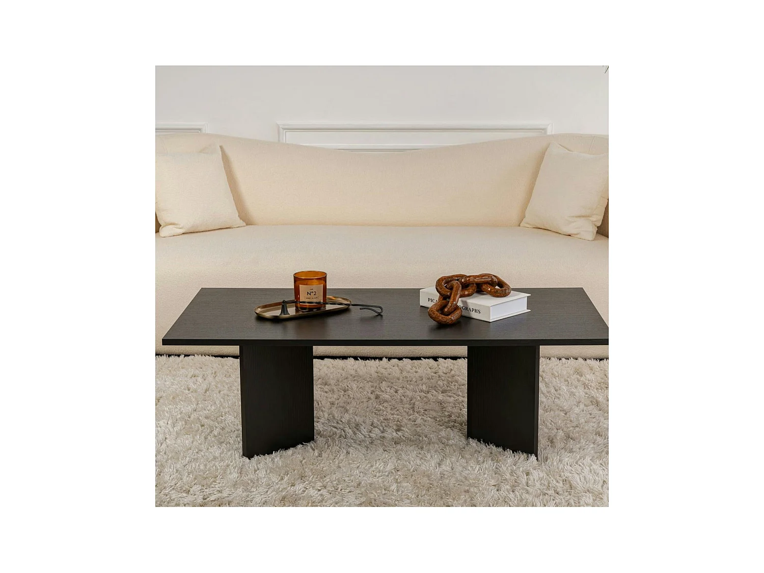 Table basse moderne noire effet bois - pieds en V MARFA