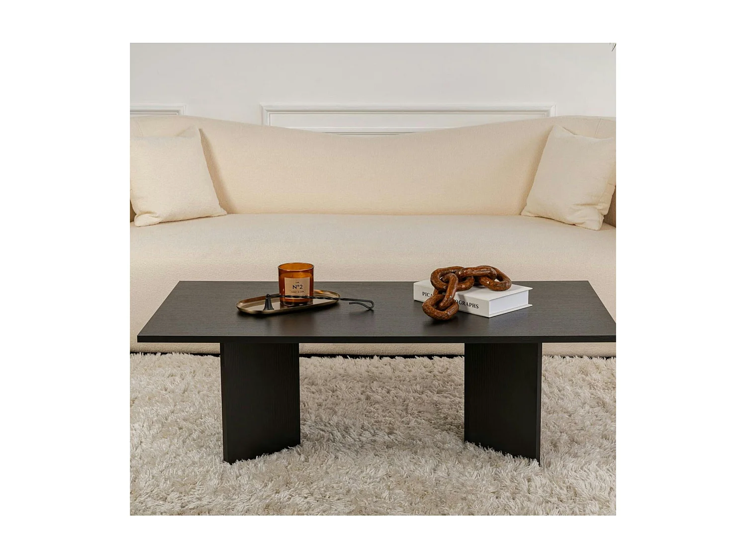 Table basse moderne noire effet bois - pieds en V MARFA