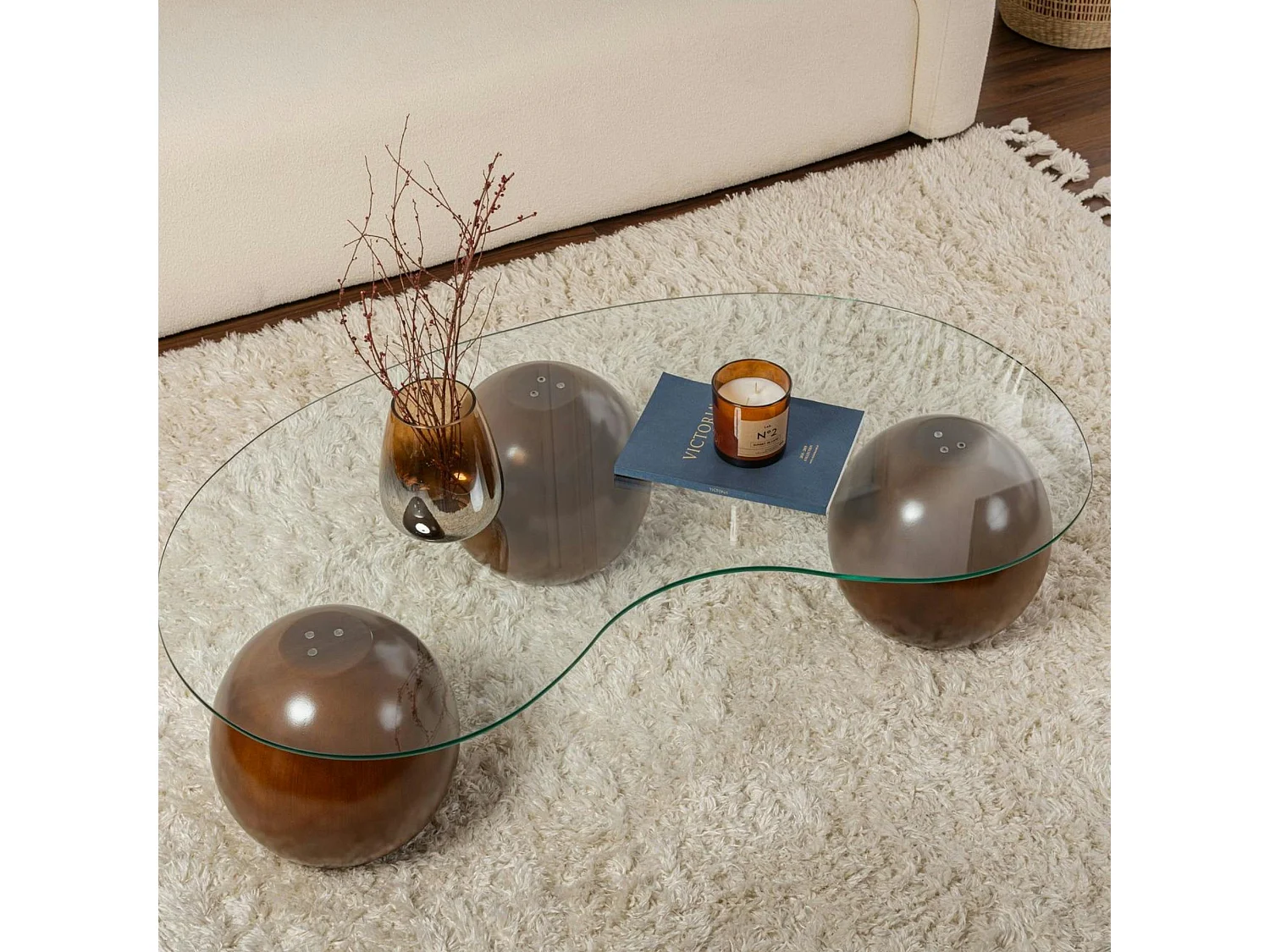 Table basse en verre design – 3 pieds boules marrons KOCHI