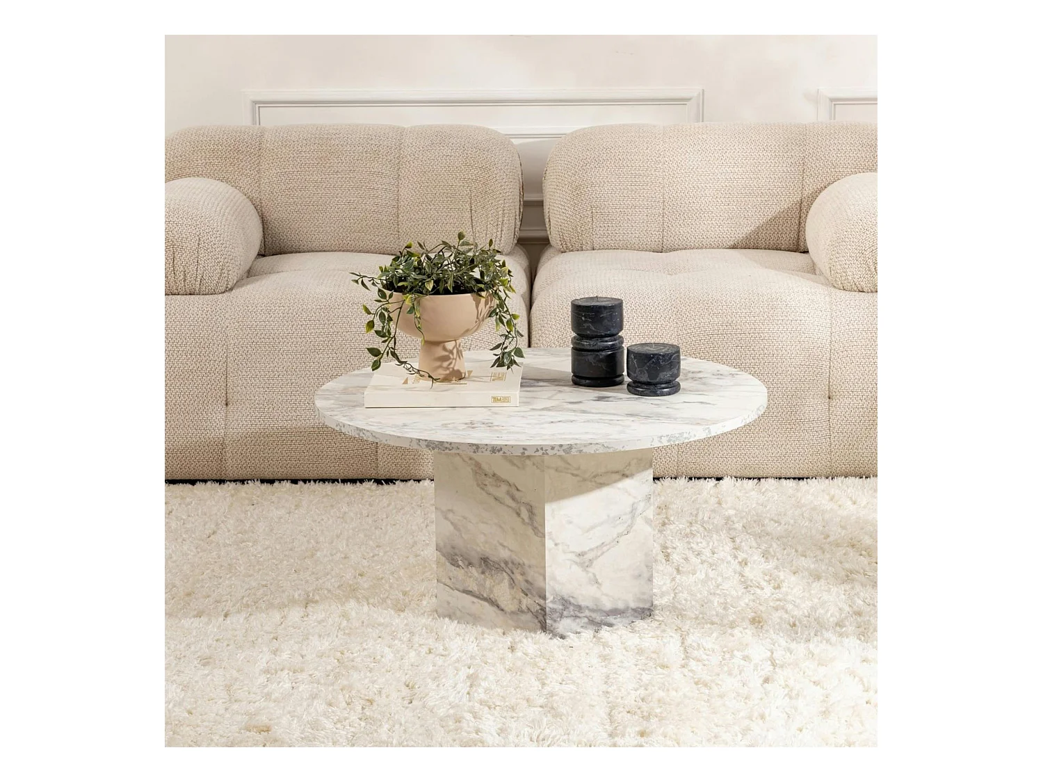 Table basse ronde effet marbre – pied hexagonal MARFA