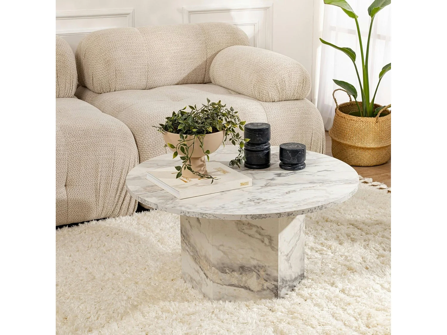 Table basse ronde effet marbre – pied hexagonal MARFA