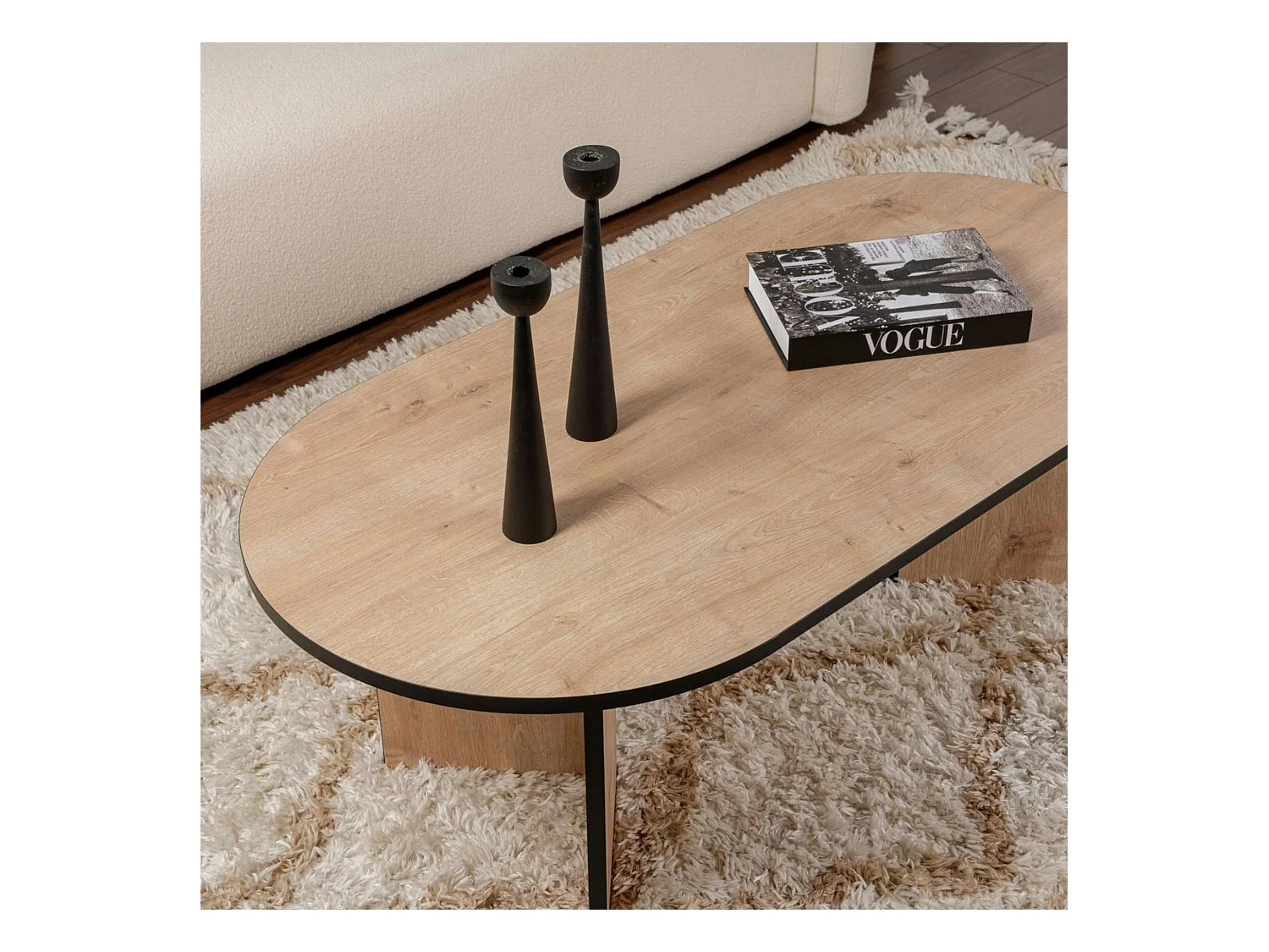 Table basse ovale effet bois & fini noir - pieds en V MARFA