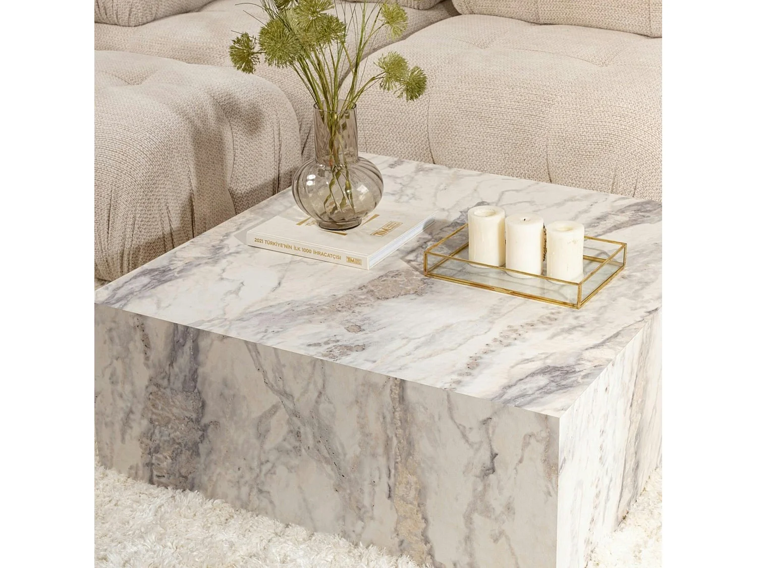 Table basse carrée design effet marbre blanc MARFA