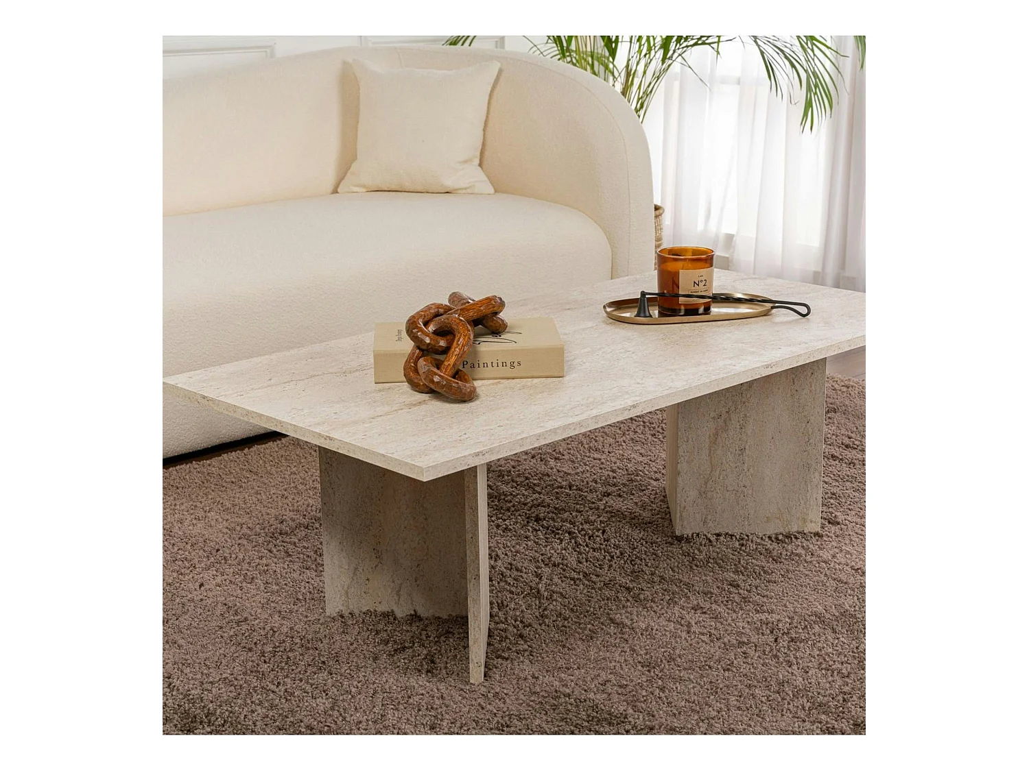 Table basse moderne effet travertin - pieds en V MARFA