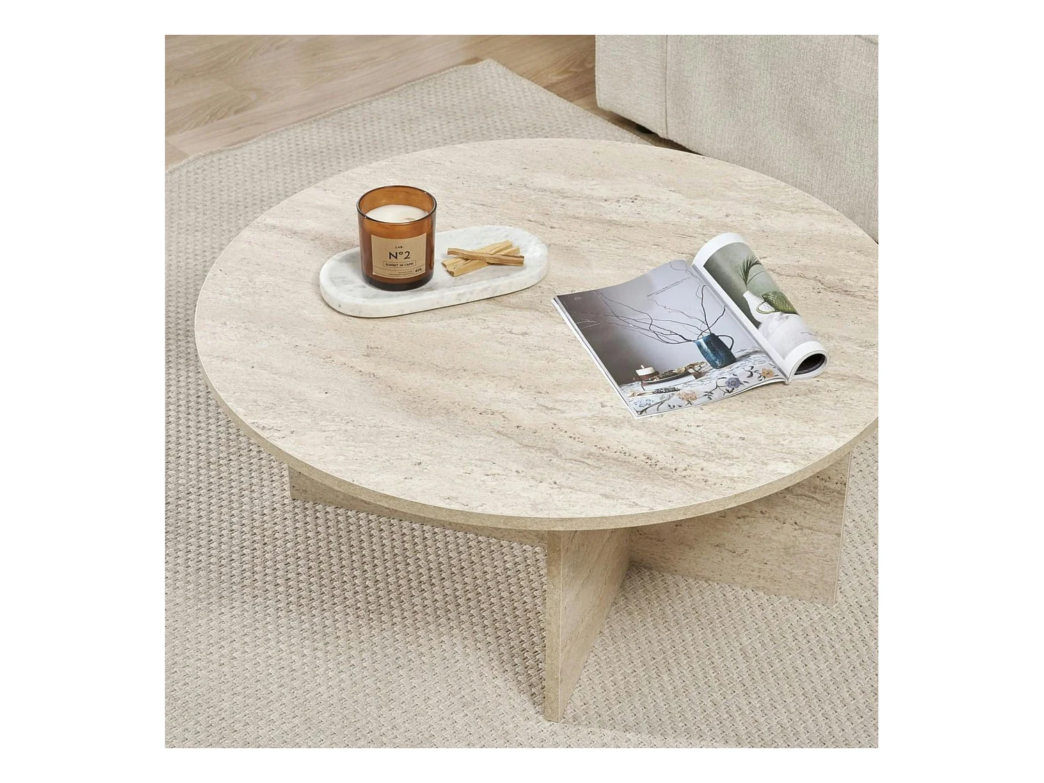 Table basse ronde minimaliste - effet travertin MARFA