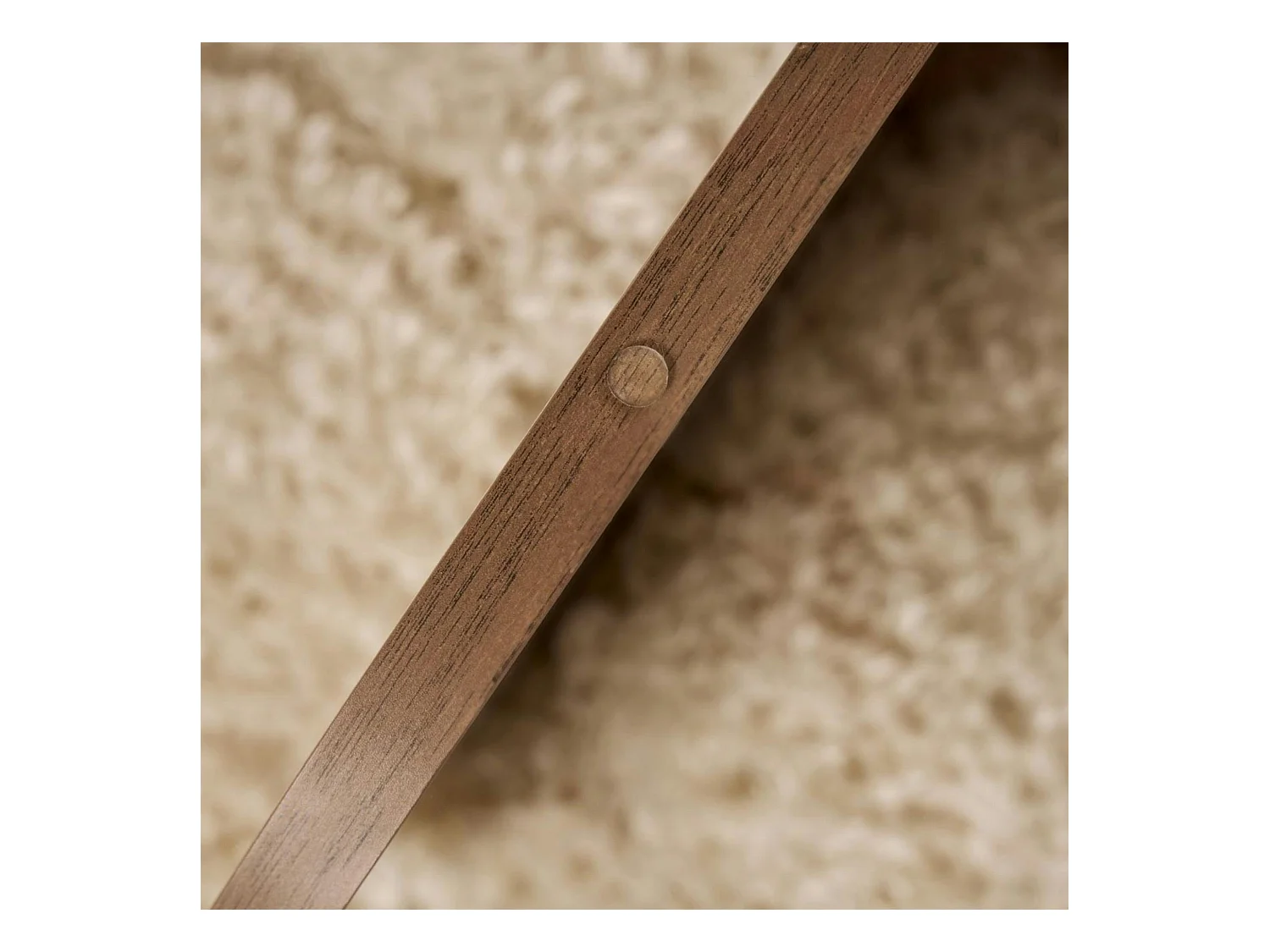 Table basse en verre - pied en croix effet noyer SALTA