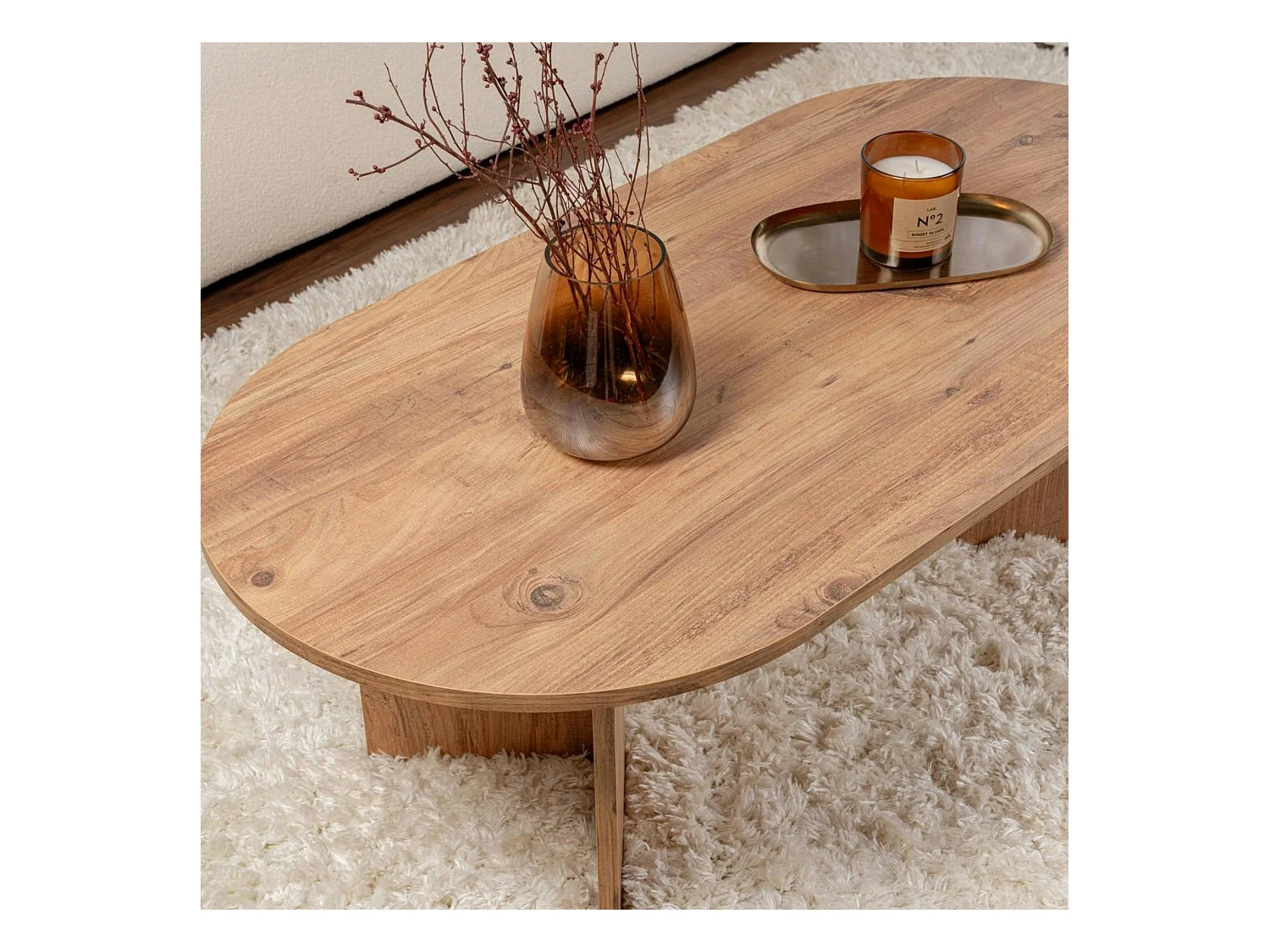 Table basse ovale effet bois de pin - pieds en V MARFA