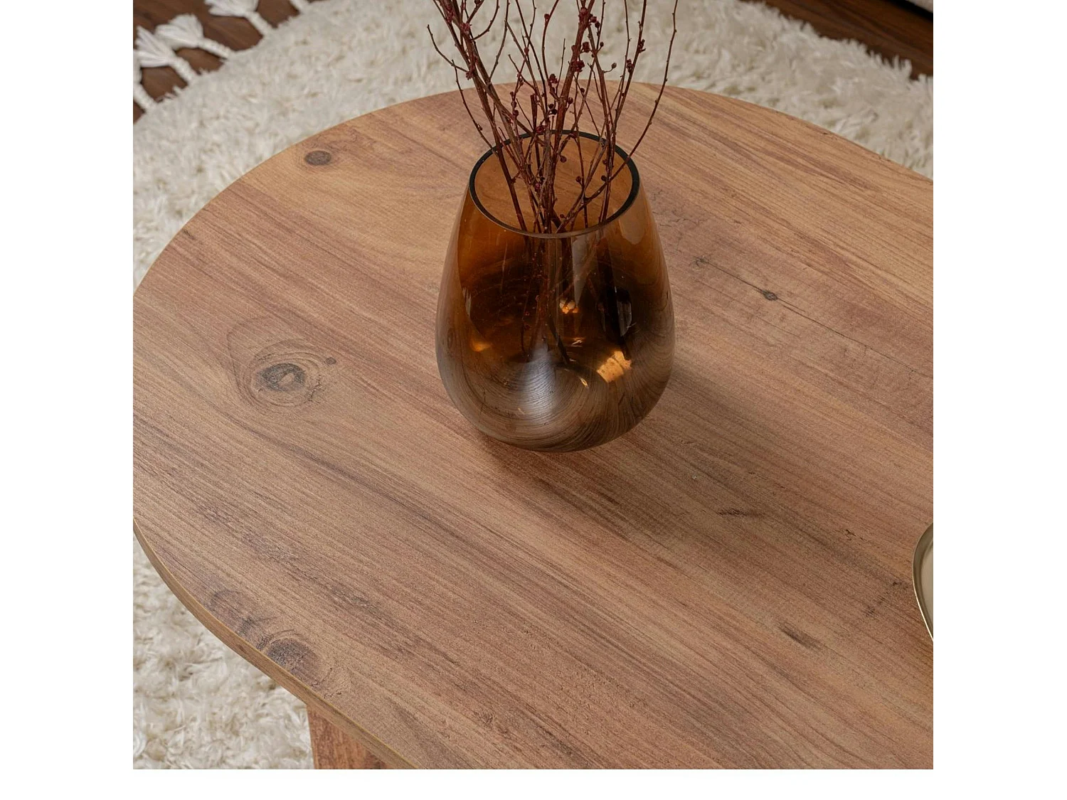 Table basse ovale effet bois de pin - pieds en V MARFA