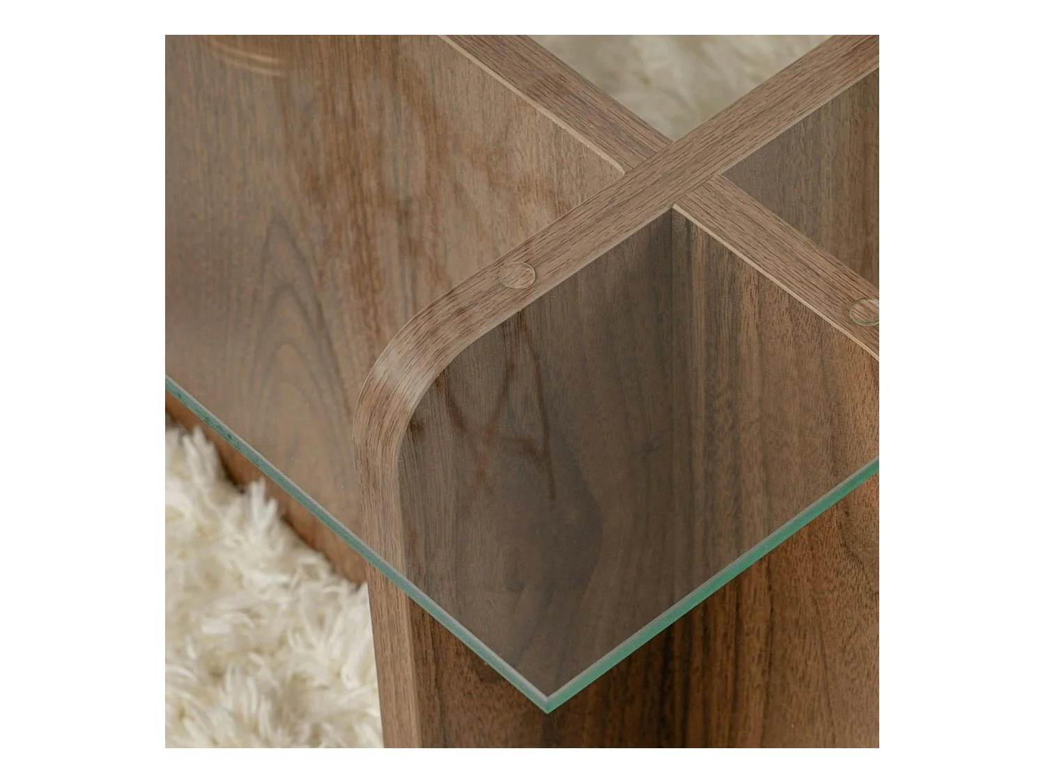 Table basse verre déstructurée – base effet bois noyer SALTA