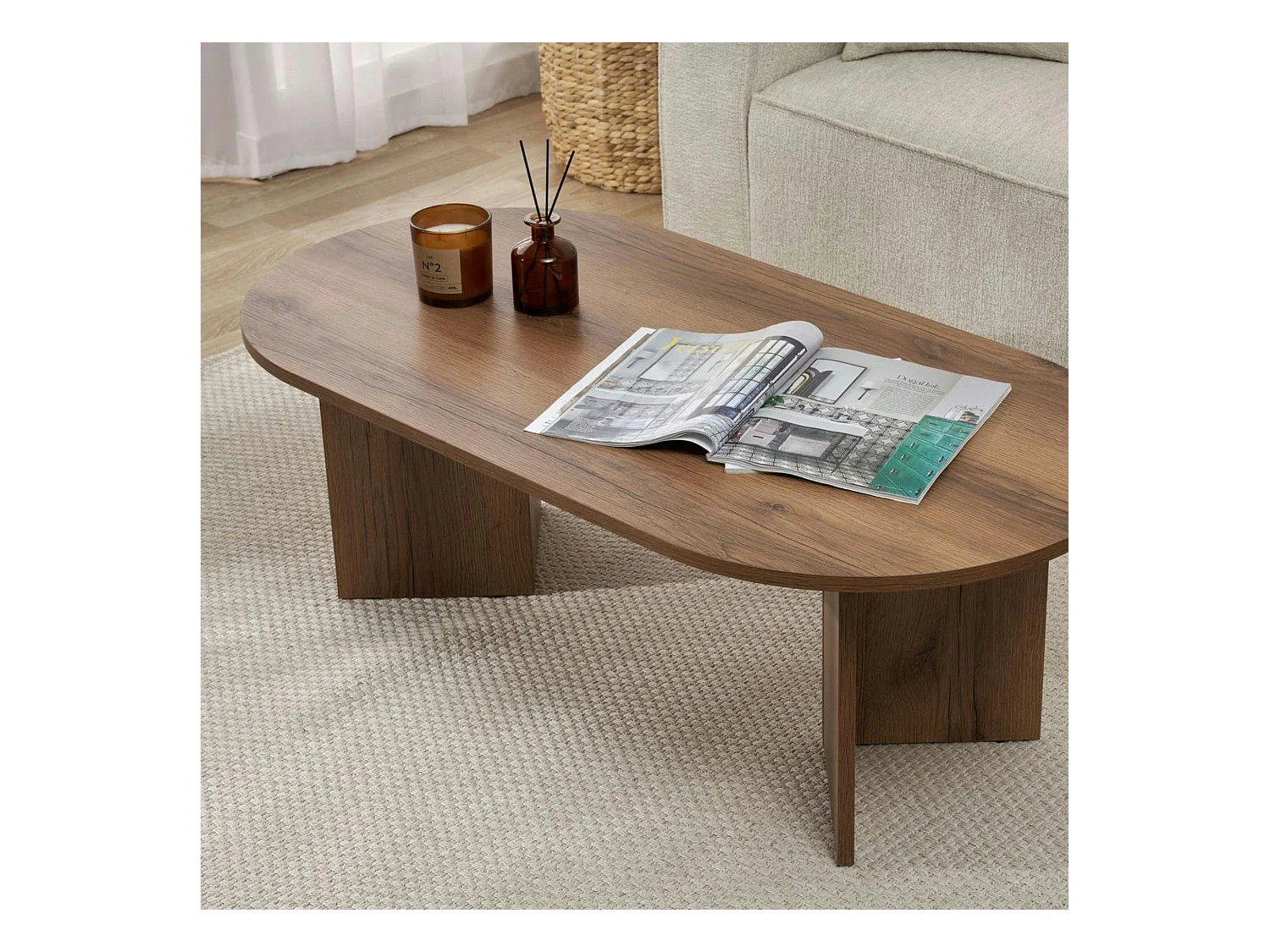 Table basse ovale effet noyer foncé - pieds en V MARFA