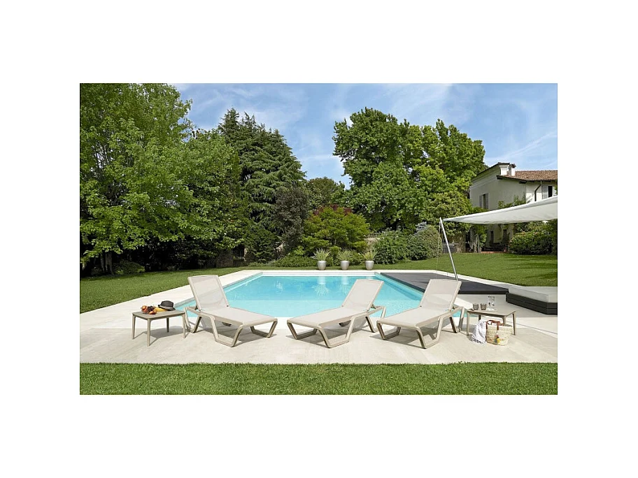 Bain de soleil sur roulettes VELA taupe