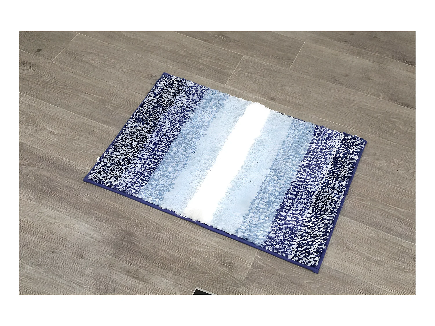 Tapis de salle de bain dégradé Bleu en Microfibre et dessous en latex 50 x 70 cm