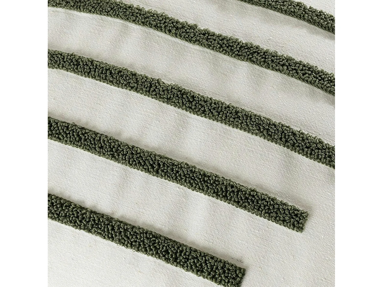 Coussin en lin à pompons – rayures en bouclette verte IZMIR