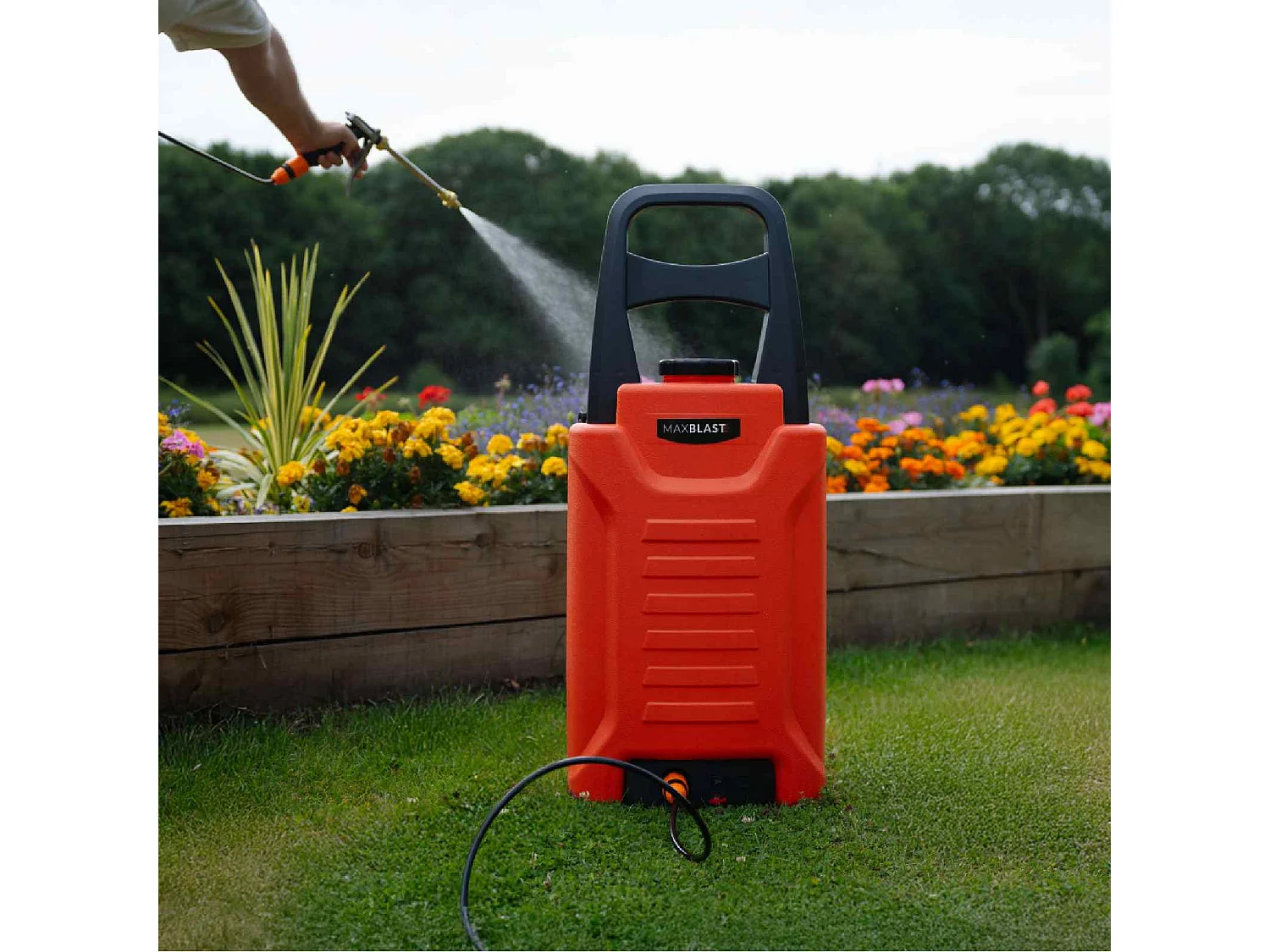 Carrito de riego de 30L MAXBLAST con manguera 7m y Accesorios