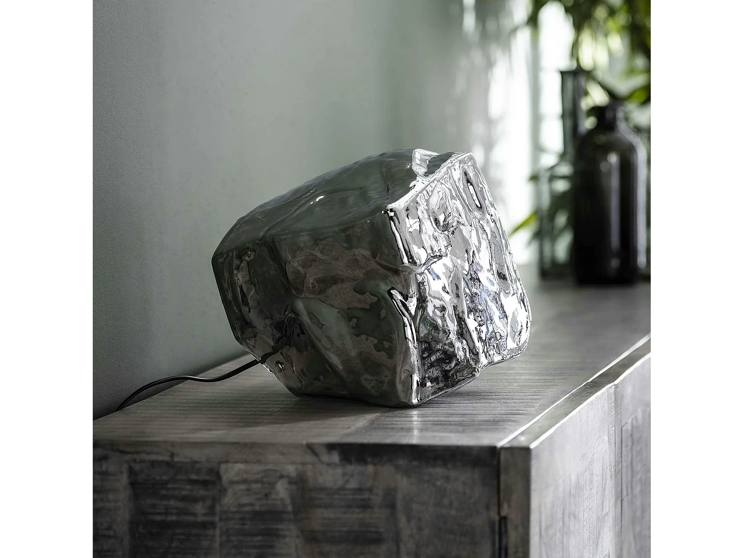 Lampe à poser contemporaine effet glaçon finition chromée NIAGARA