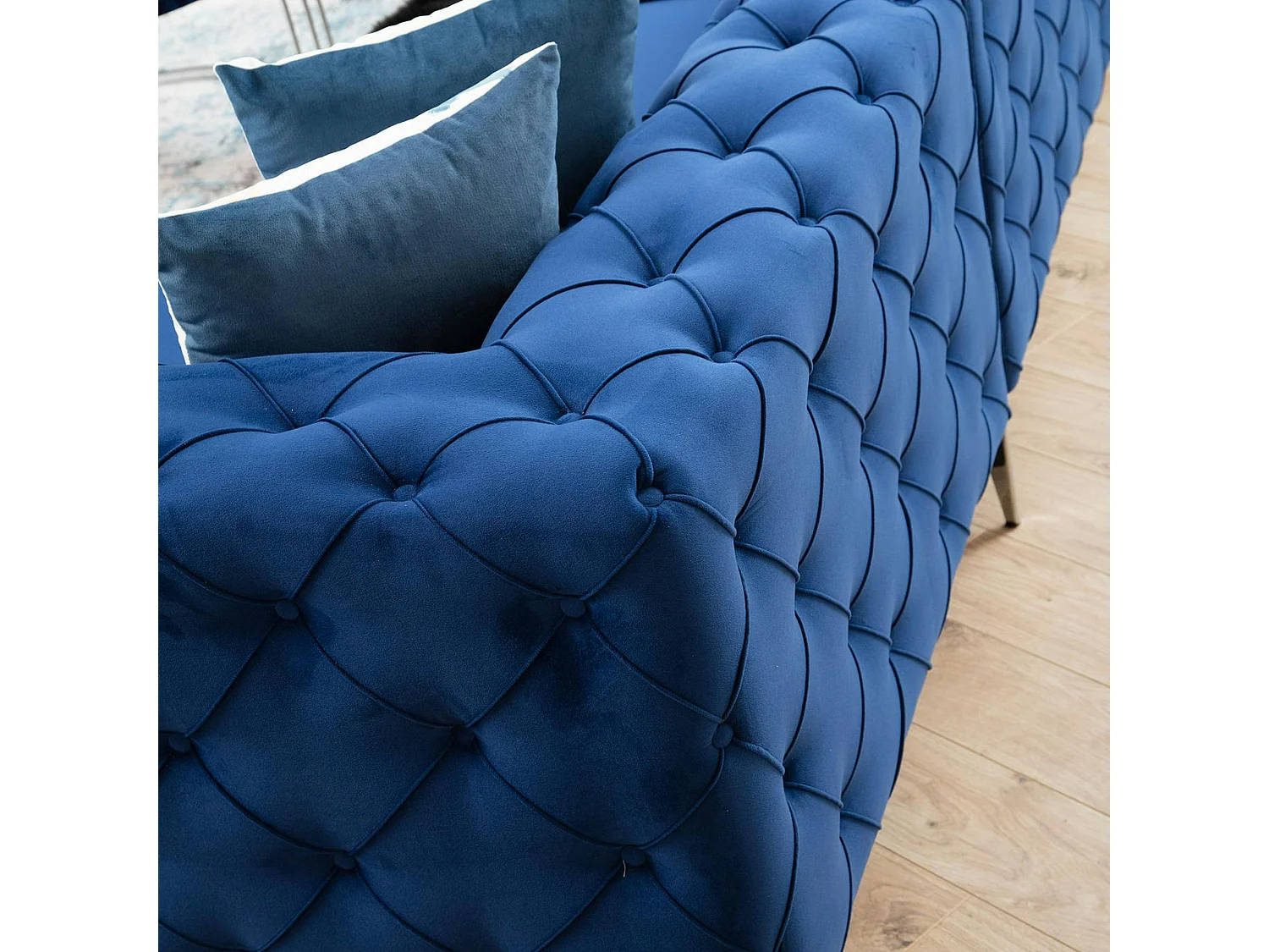 Canapé d'angle bleu nuit en velours capitonné - côté droit DOVER
