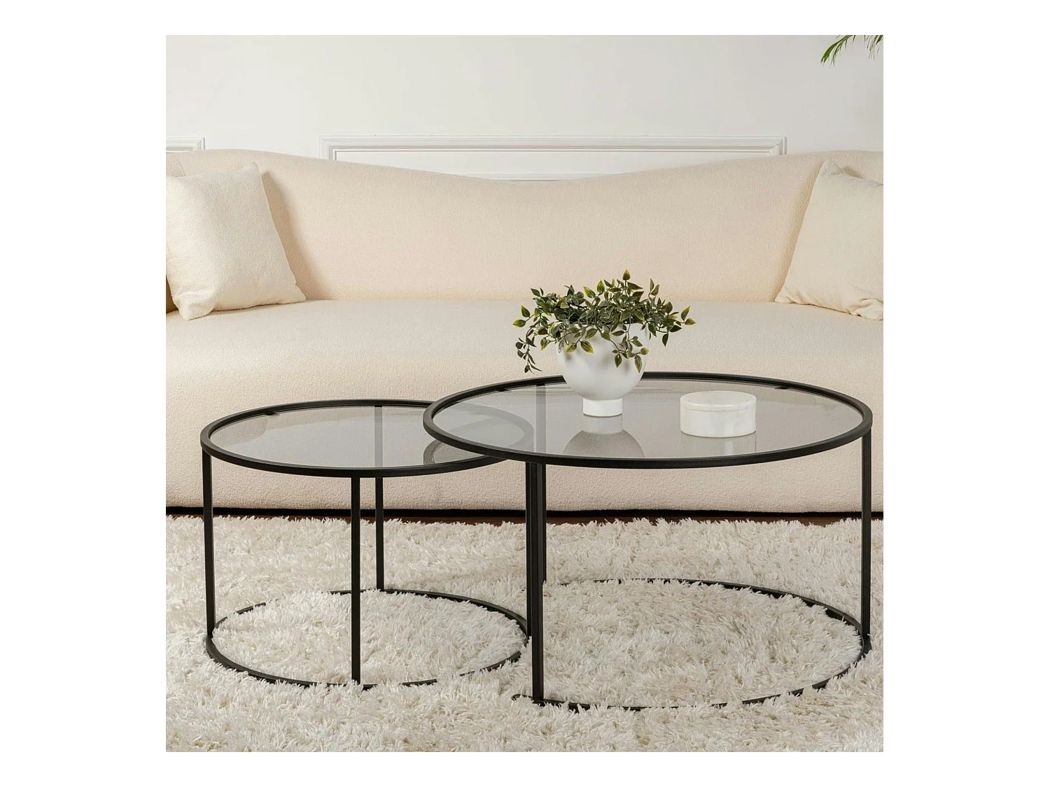 Table gigogne verre fumé - cadre noir (lot de 2) ⌀80 cm TULUM