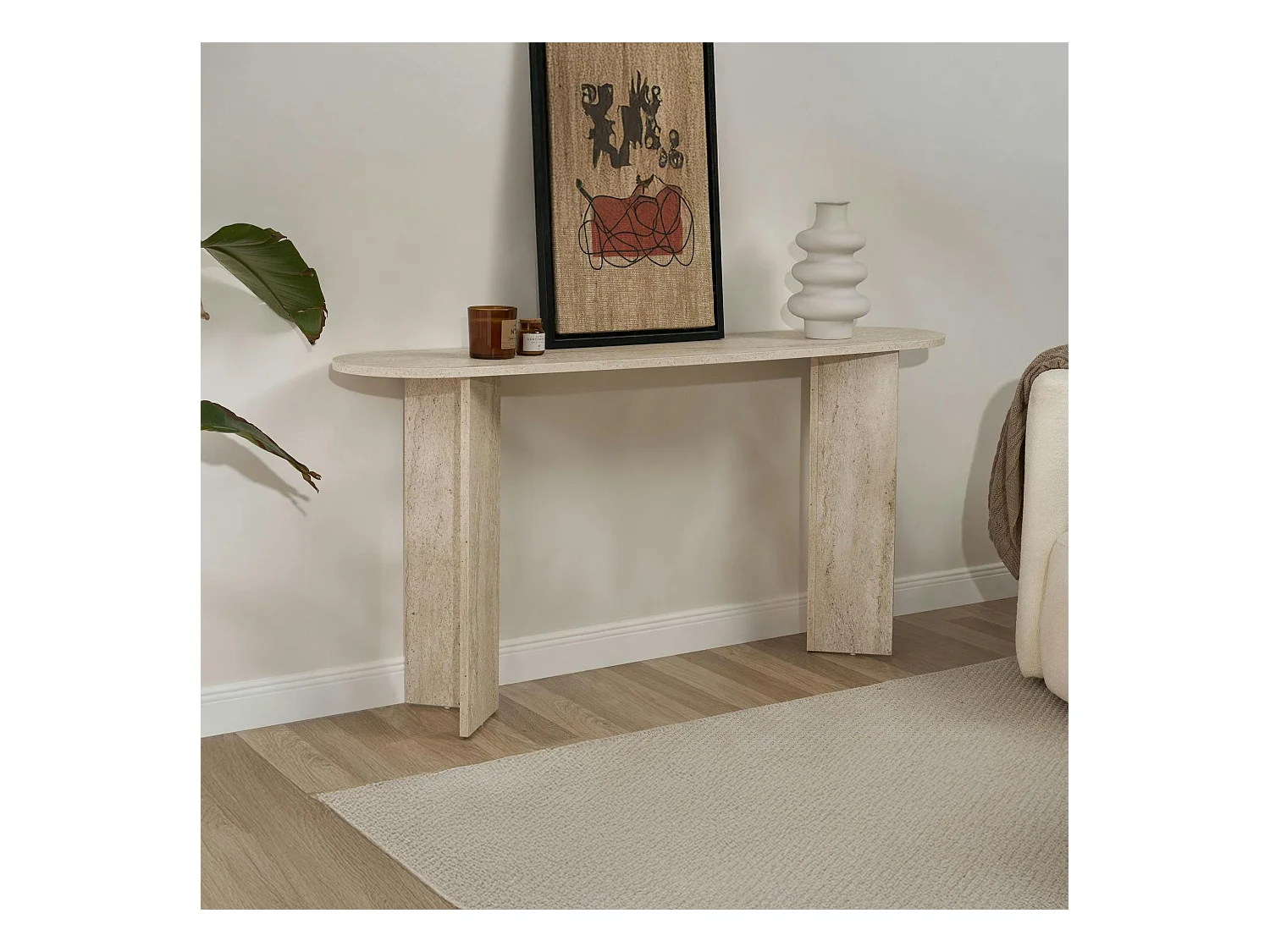 Console de salon ovale effet travertin - pieds en V MARFA