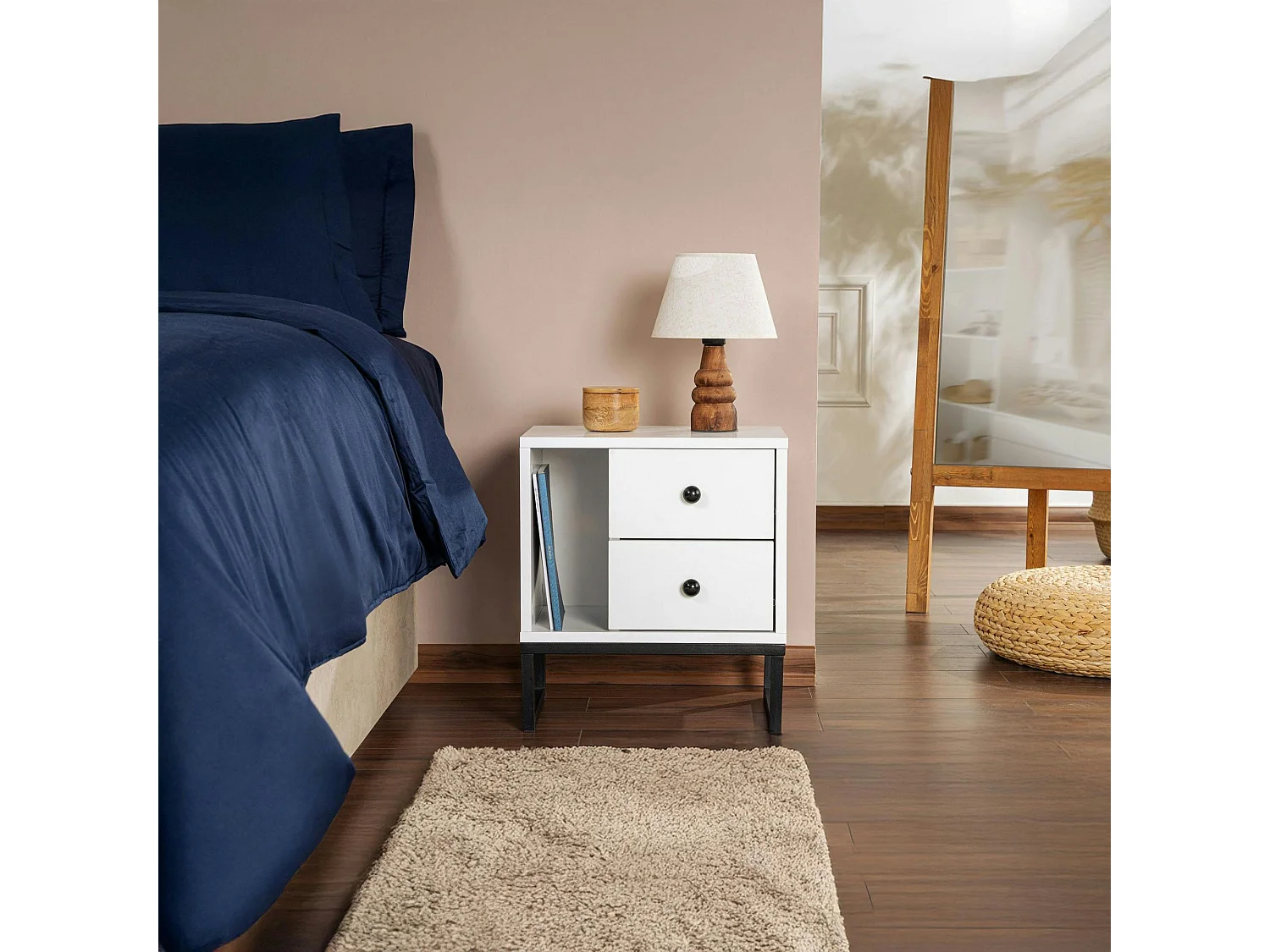 Table de nuit blanche effet laque - 2 tiroirs, 1 niche JENA