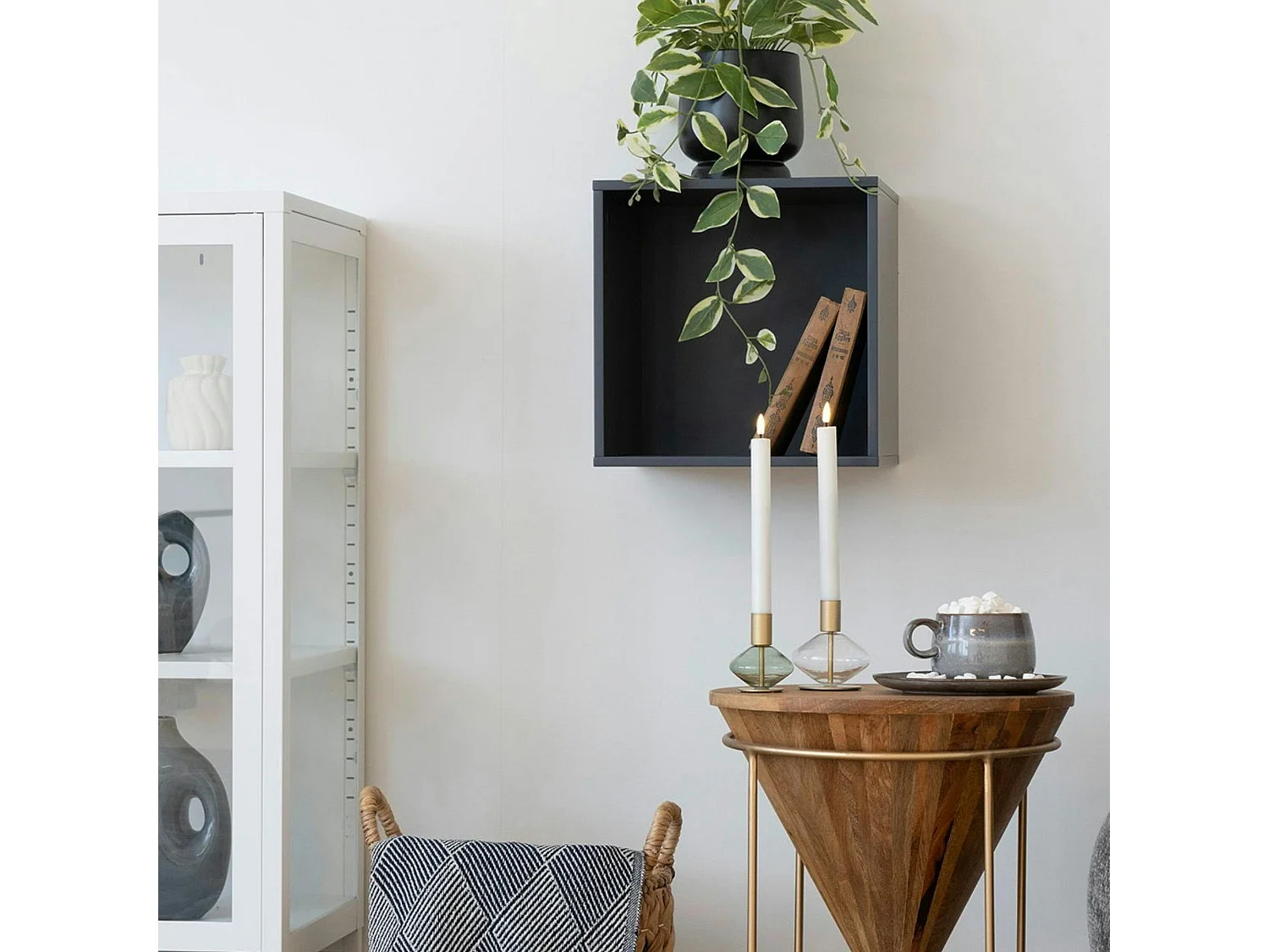 Etagère cube murale, couleur gris orage TALLINN