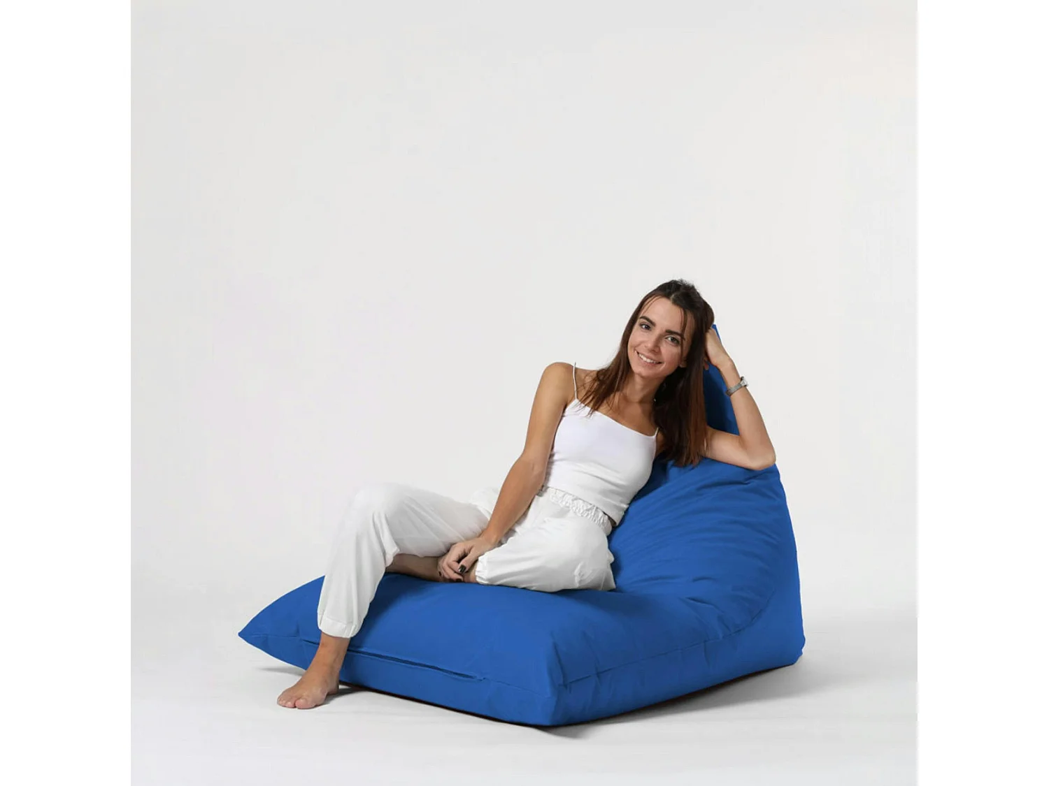 Pouf berlingot extérieur bleu ARTA