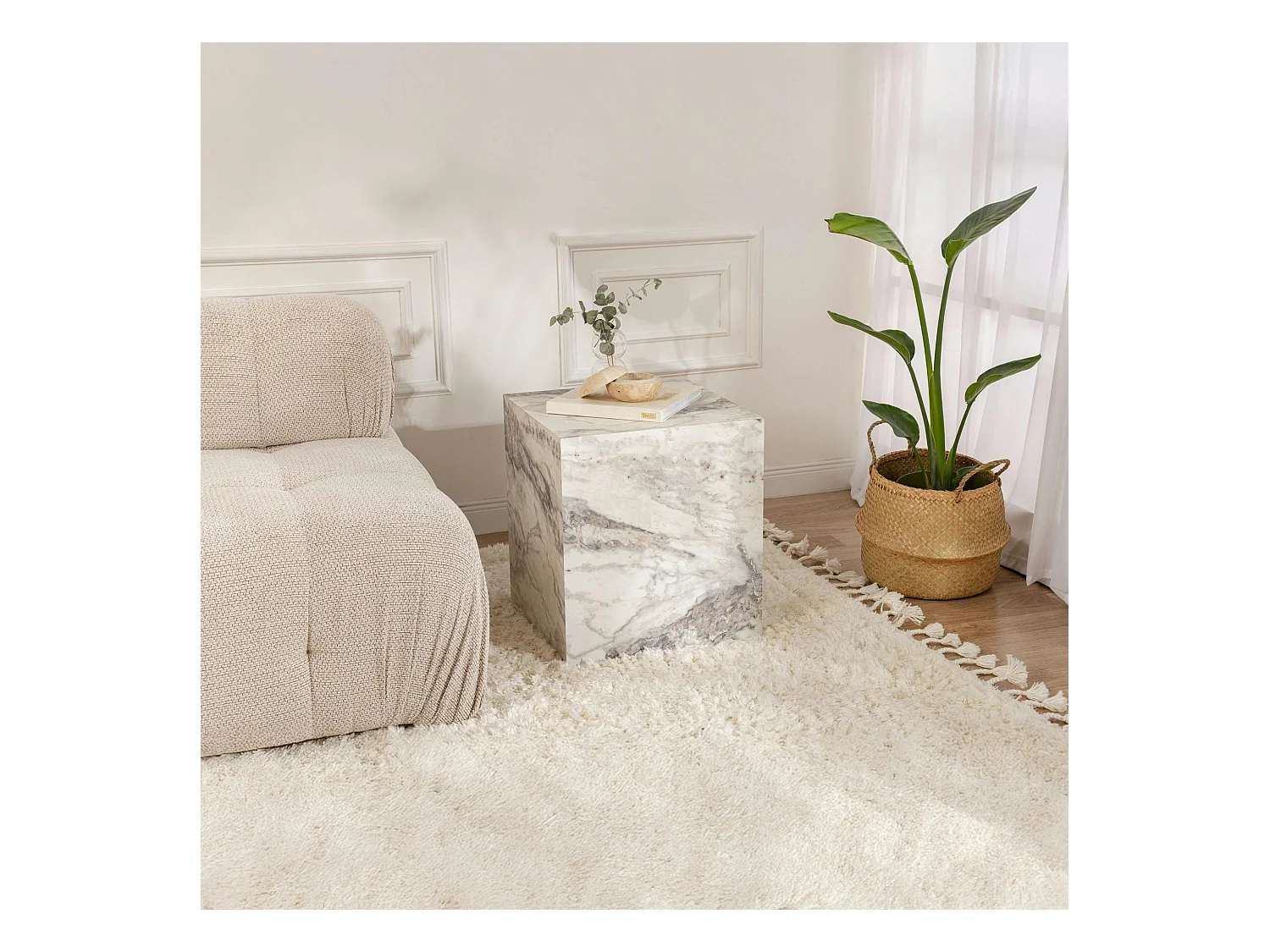 Bout de canapé cube effet marbre blanc - style design MARFA