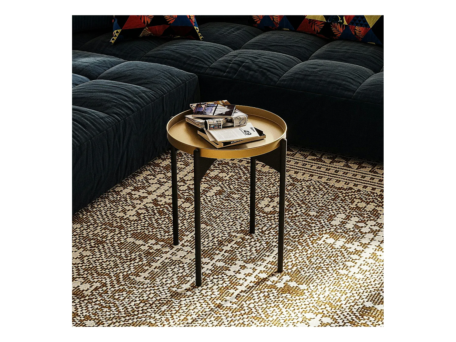 Petite table ronde noire design & plateau doré SFAX