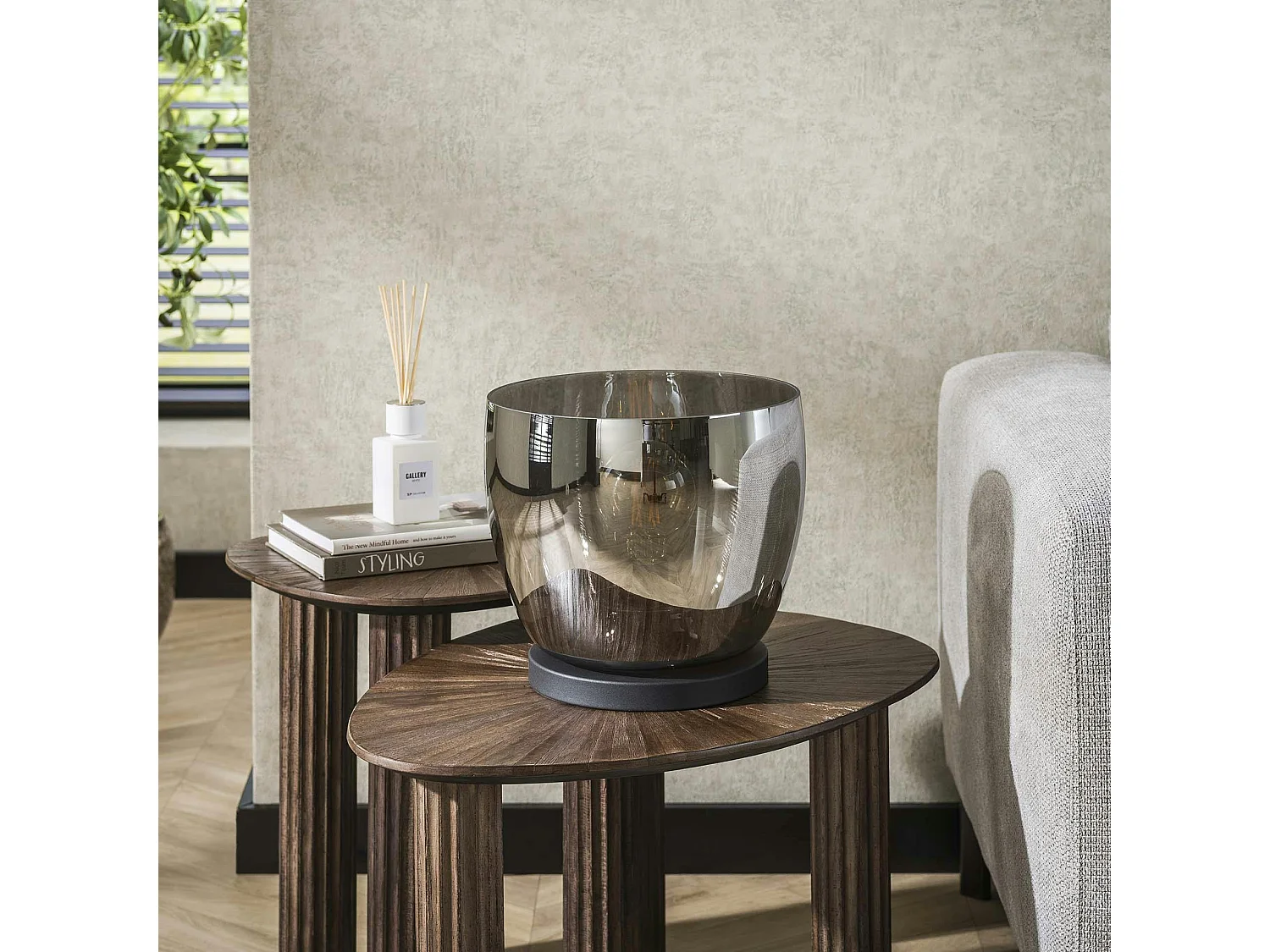 Lampe de salon moderne avec vasque en verre gris fumé 27 cm NIAGARA