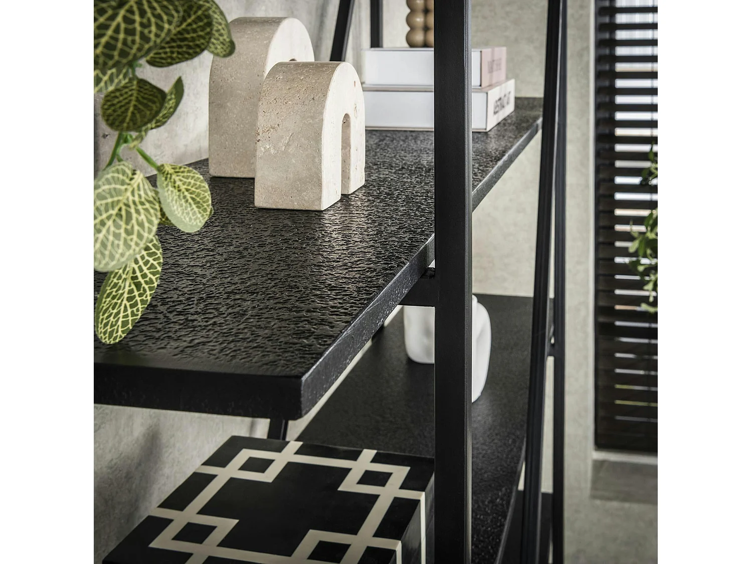 Etagère de salon moderne 5 plateaux RALF