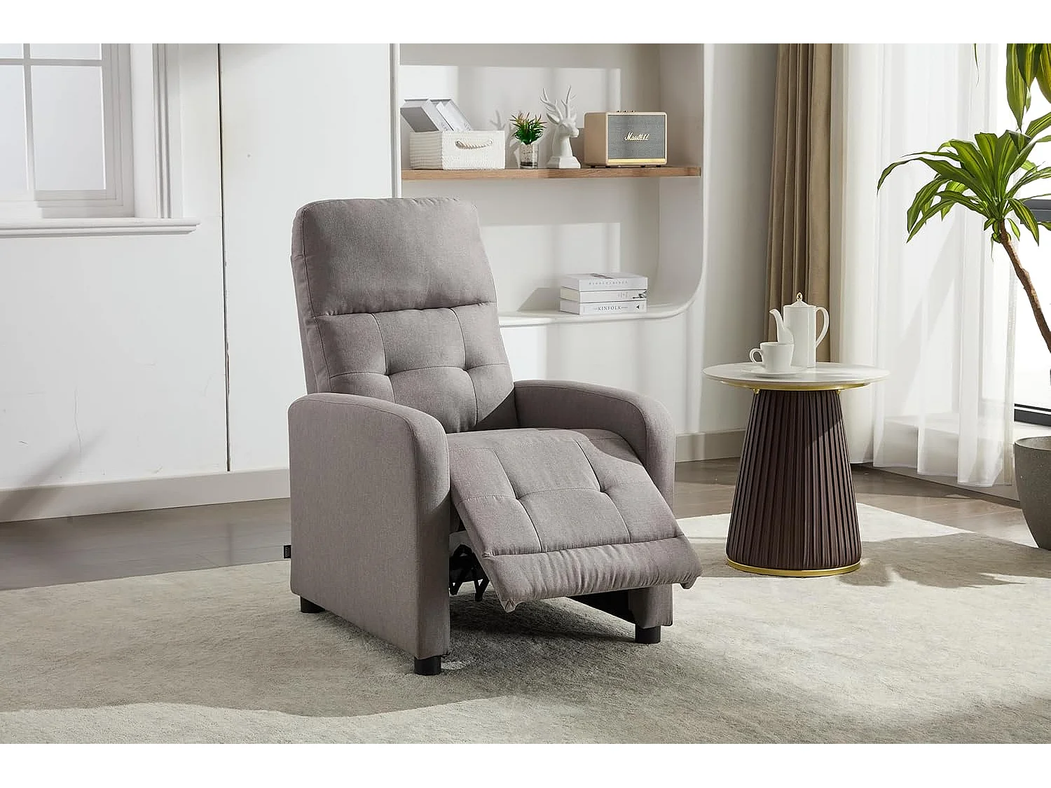 Sillón Relax con Reclinación Manual, Tapizado en Tela. Modelo Yum, Topo